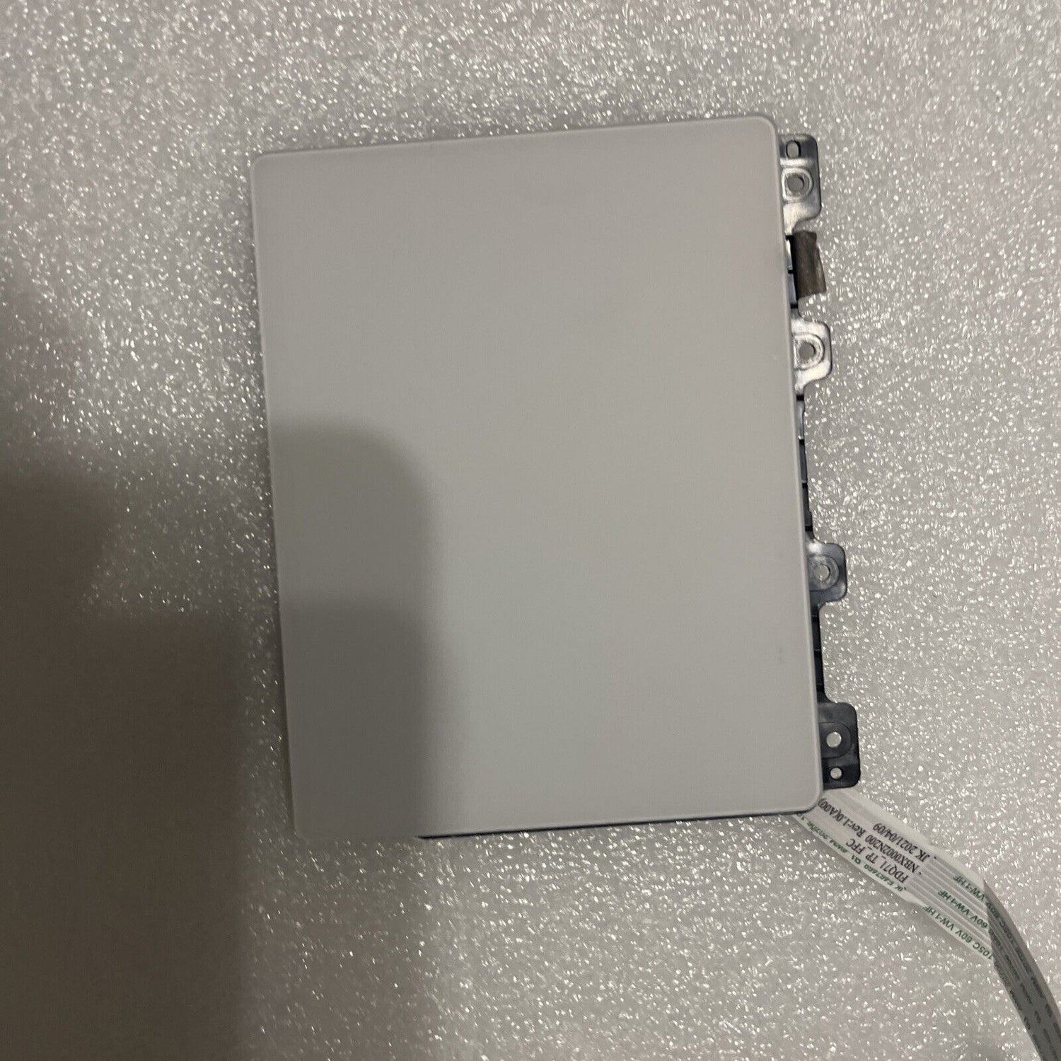 Dell OEM Alienware m17 R3 Touchpad Sensor White With Cable Gffct 13FJ3 B1