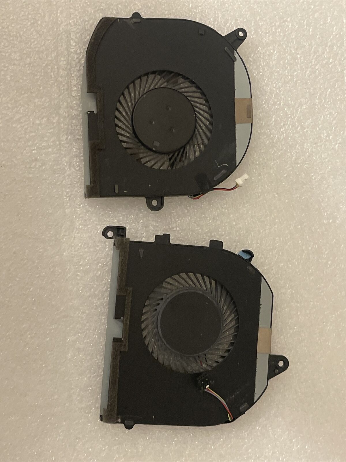 Dell XPS 15 7590 9570 Precision 5540 CPU & GPU Cooling Fans 008YY9 0TK9J1