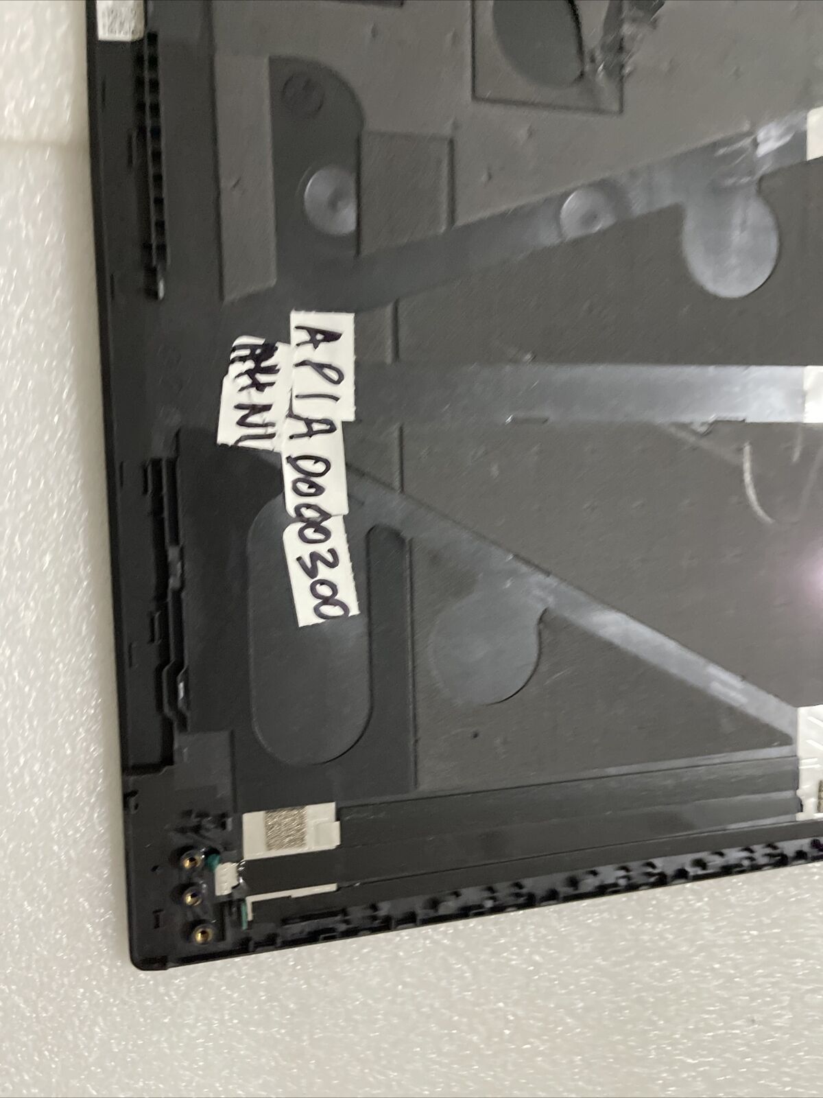 Lenovo Thinkpad T590 P53S LCD Top Back Rear Cover FHD 01YT316 AP1AD000300 A4 N1