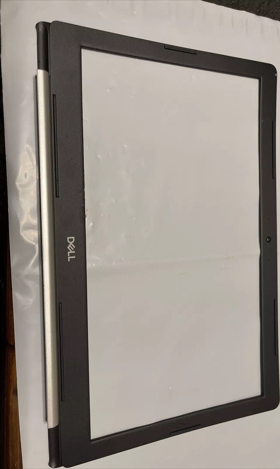 Genuine Dell Inspiron 15 5570 Laptop LCD Front Bezel Webcam Port GPY6Y 0GPY6Y N4