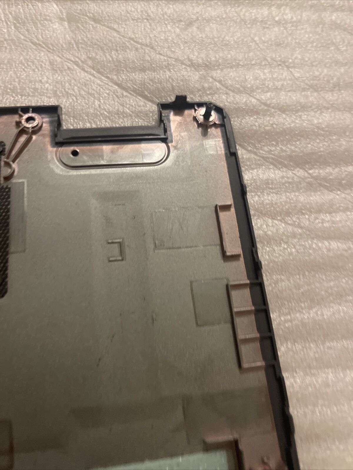Genuine Dell Vostro 3400 / P132G Laptop Bottom Case P/N RX8DW / 0RX8DW H2 C4 B3