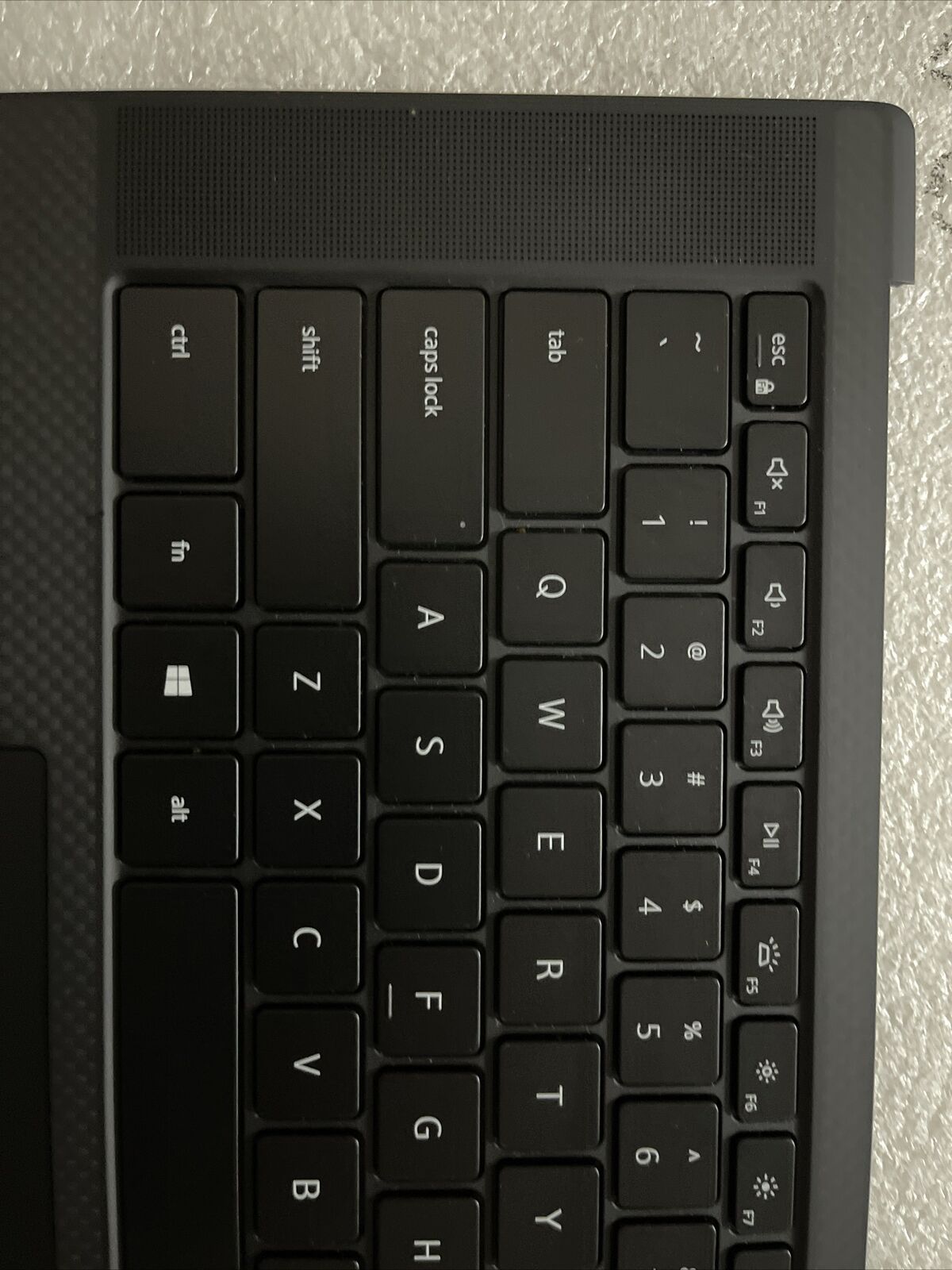 Dell XPS 9530 Laptop Palmrest Touchpad US Backlit  Keyboard VHN0D H4P3 Grade A