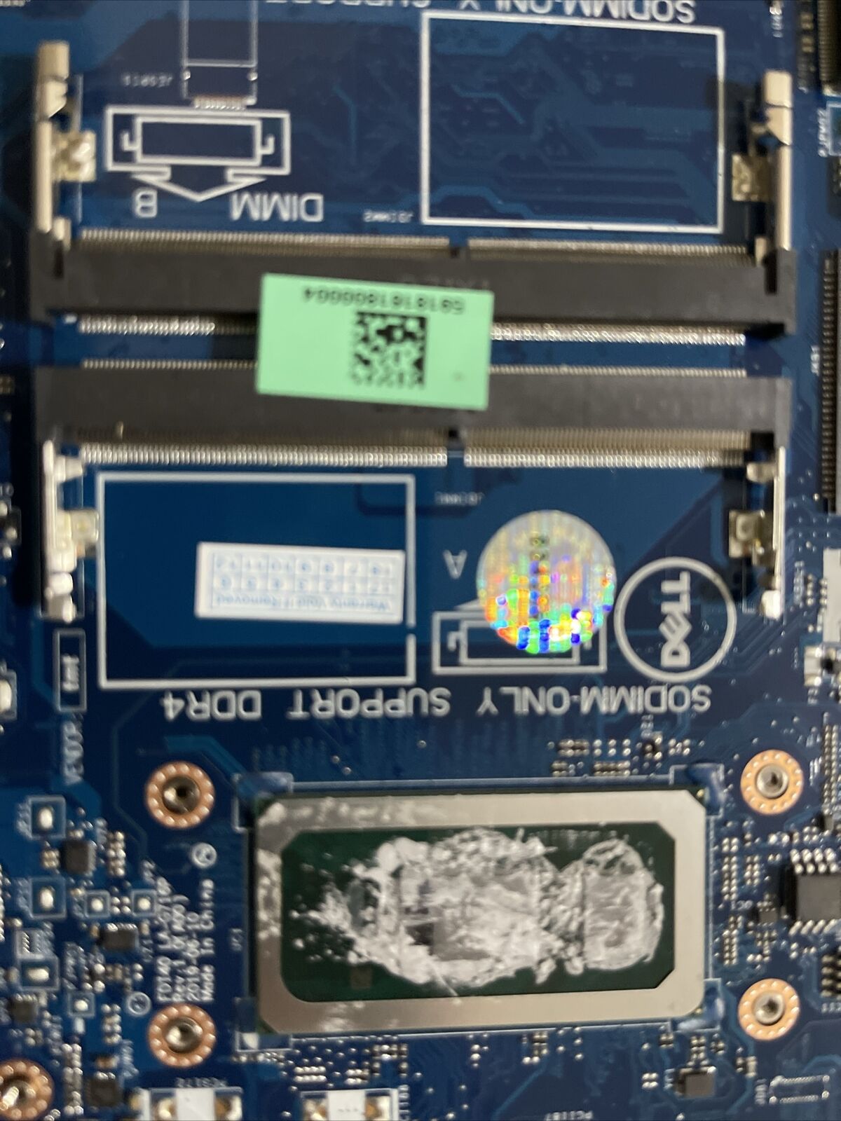 GENUINE DELL VOSTRO 3590 MOTHERBOARD INTEL i7 10510U 4.9GHz RADEON 2GB R1CJX B6