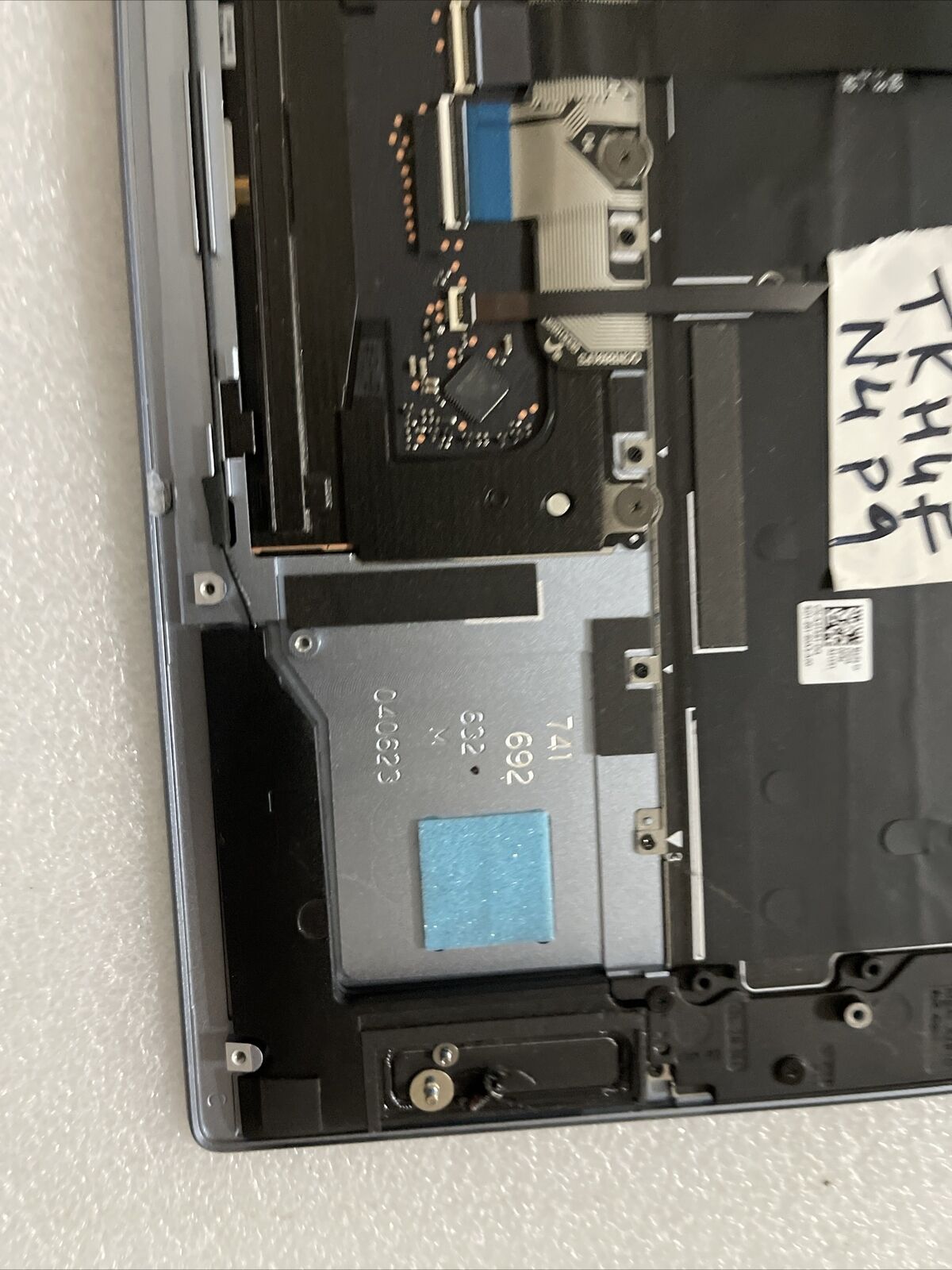 Dell XPS 9315 Laptop Palmrest Touchpad US Keyboard Speakers Sky Blue TKH4F N4P9