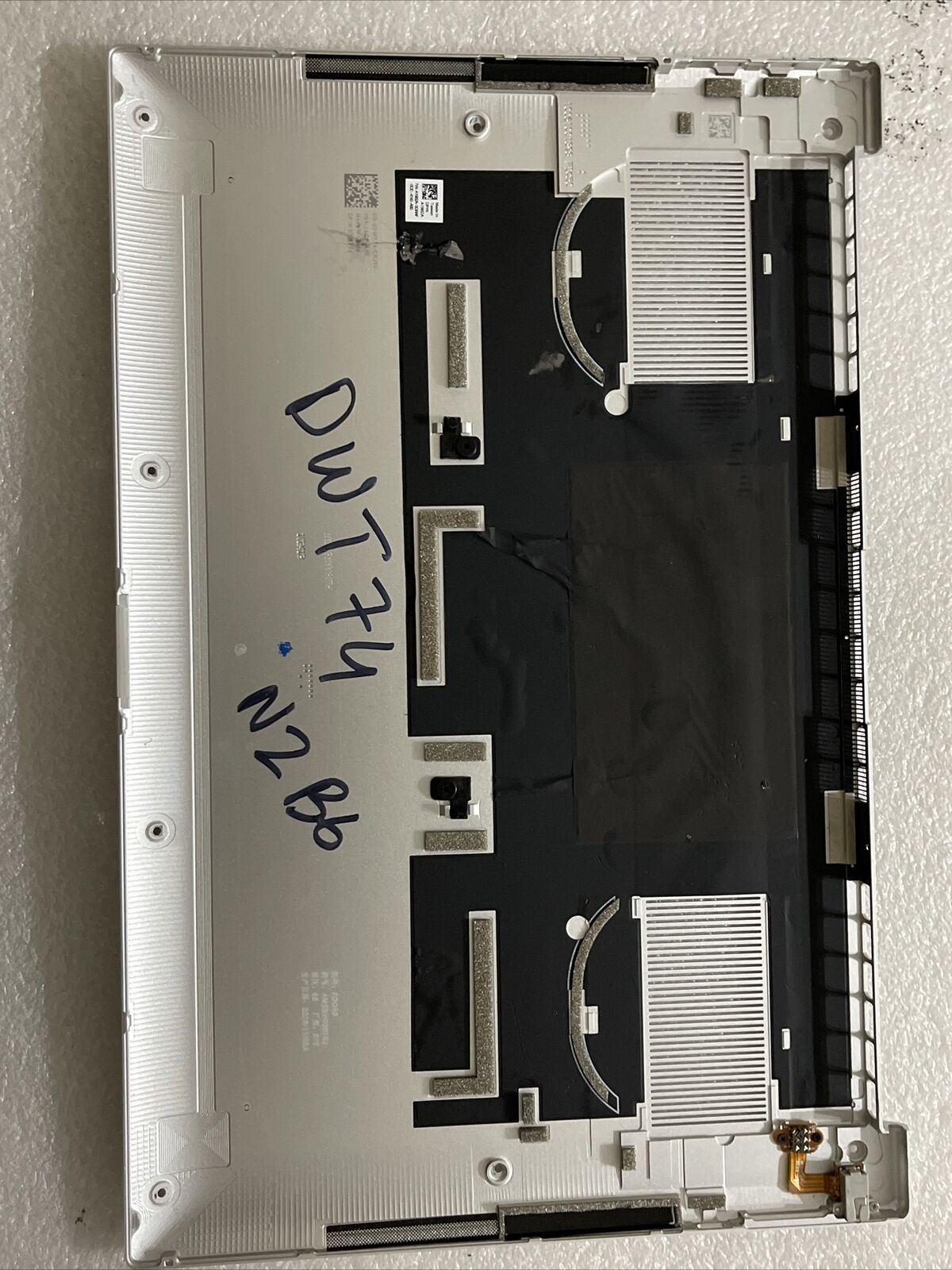 Genuine Dell XPS 9500 9510 Bottom Base Metal Cover Silver KVD7H DWT74 0DWT74 B6