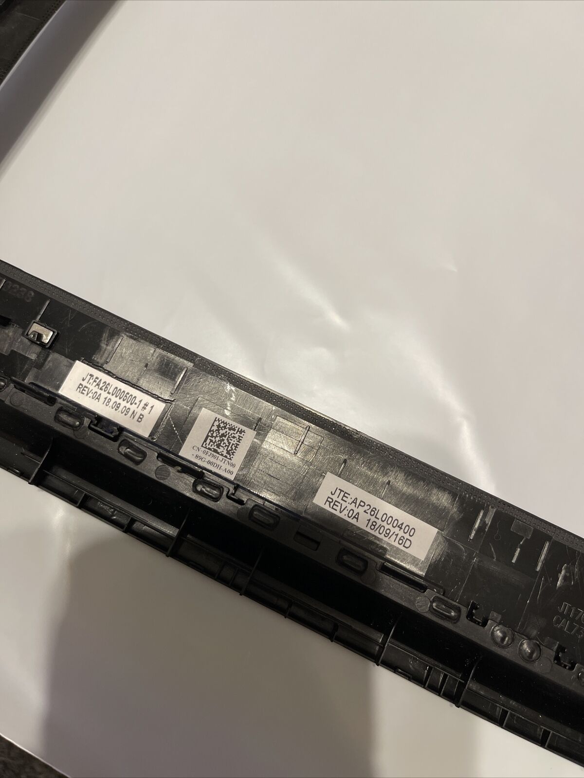 GENUINE Dell G3 17 3779 LCD Display Bezel AP26L000400 FJ901 0FJ901  N1