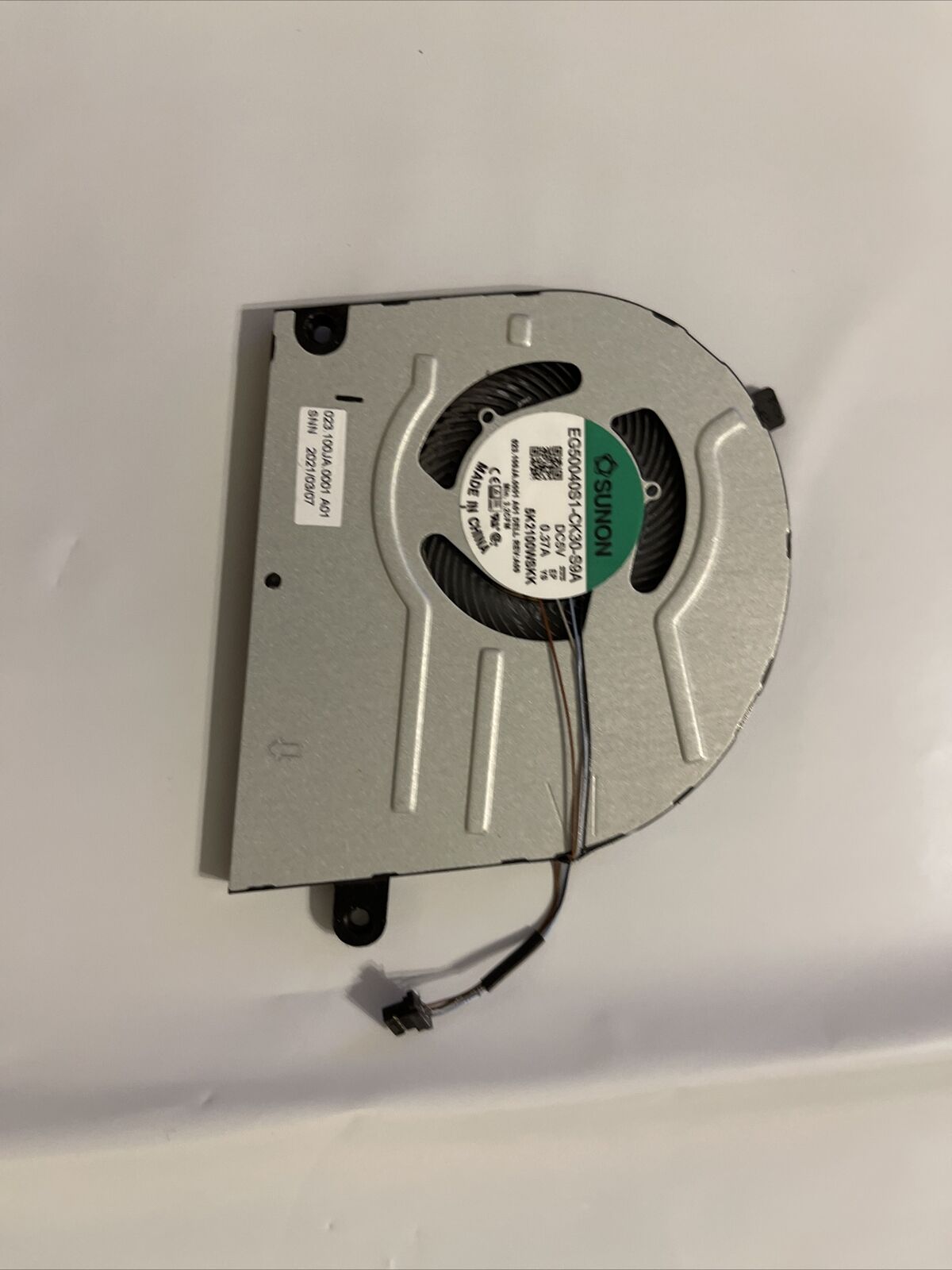DELL Inspiron 14 7400 Cpu  fan EG50040S1-CK30-S9A  023.100JA.0001 F4R10 P5