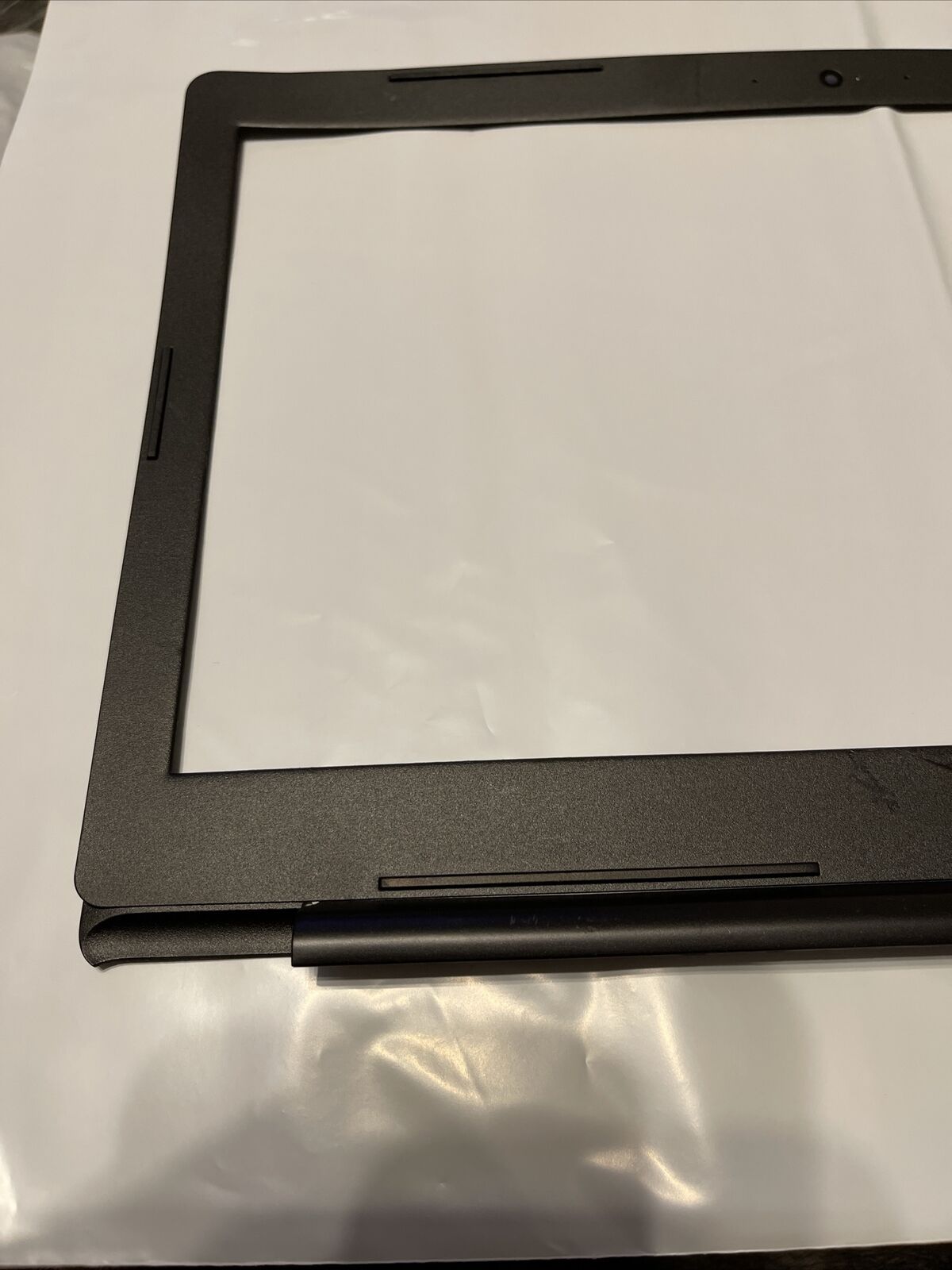 Dell Inspiron G3 15 3579 Laptop Lcd front Bezel Cover  N8X5G  0N8X5G N1