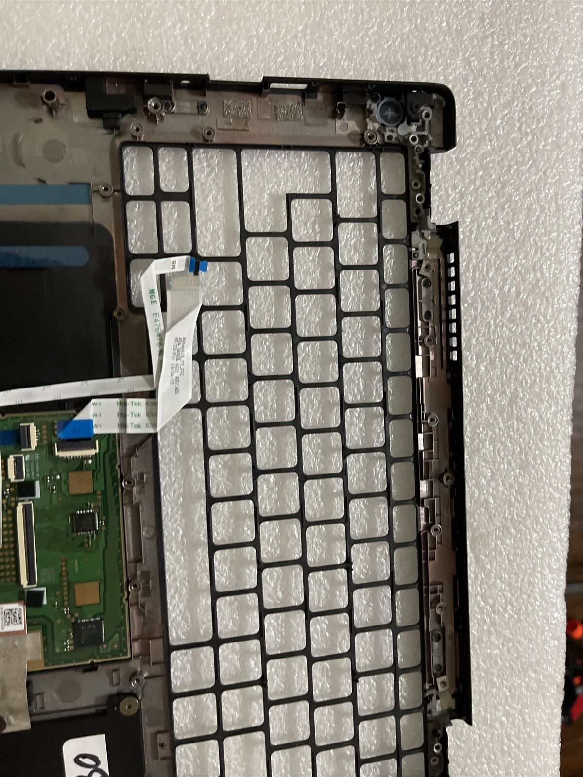 Genuine Dell Latitude 5300 2-in-1 Laptop Palmrest Touchpad 89R3X 089R3X H1 A1