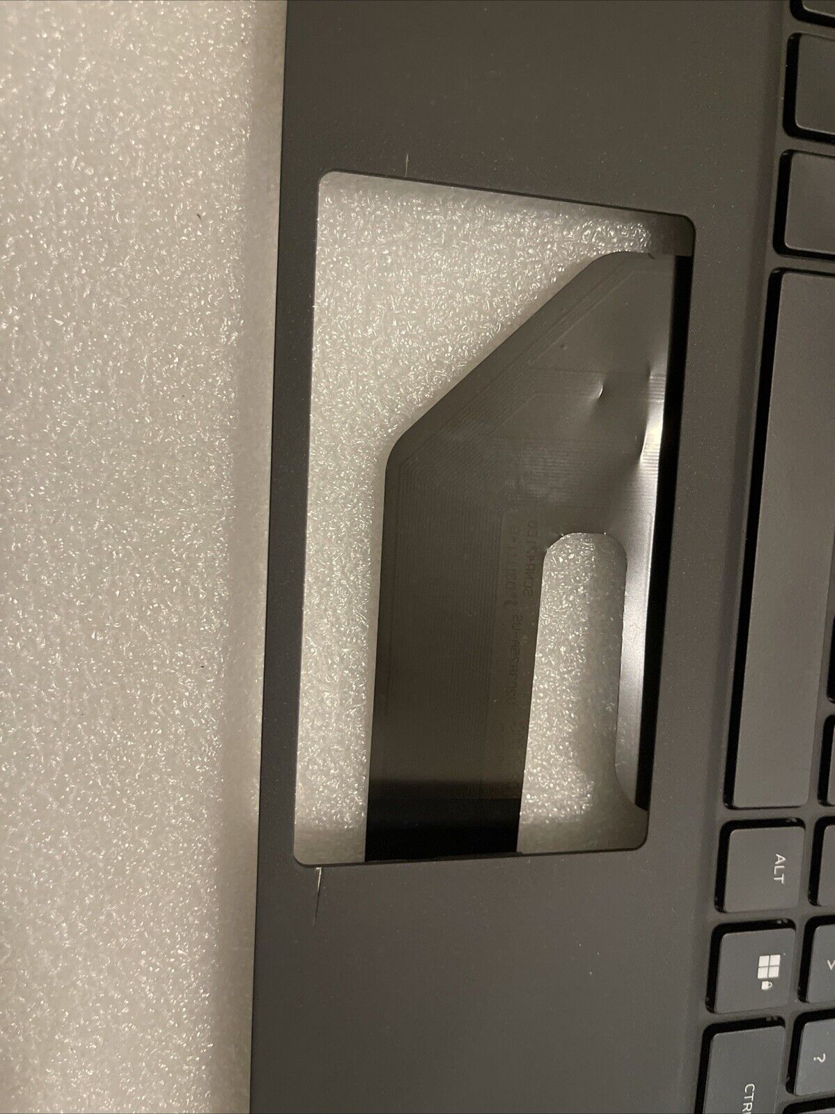 Dell Alienware X15 R1 R2 Palmrest English Keyboard 562JF 386PV 5VHRX NTP9 Read