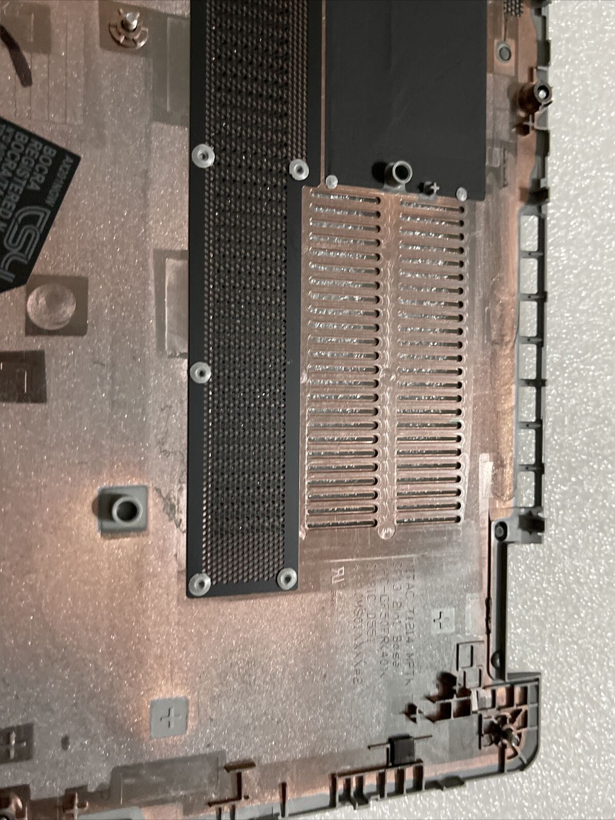 Genuine OEM Dell Latitude 5320 E5320 Bottom  Base Lower Cover 98GR5 007N8 H1 B6