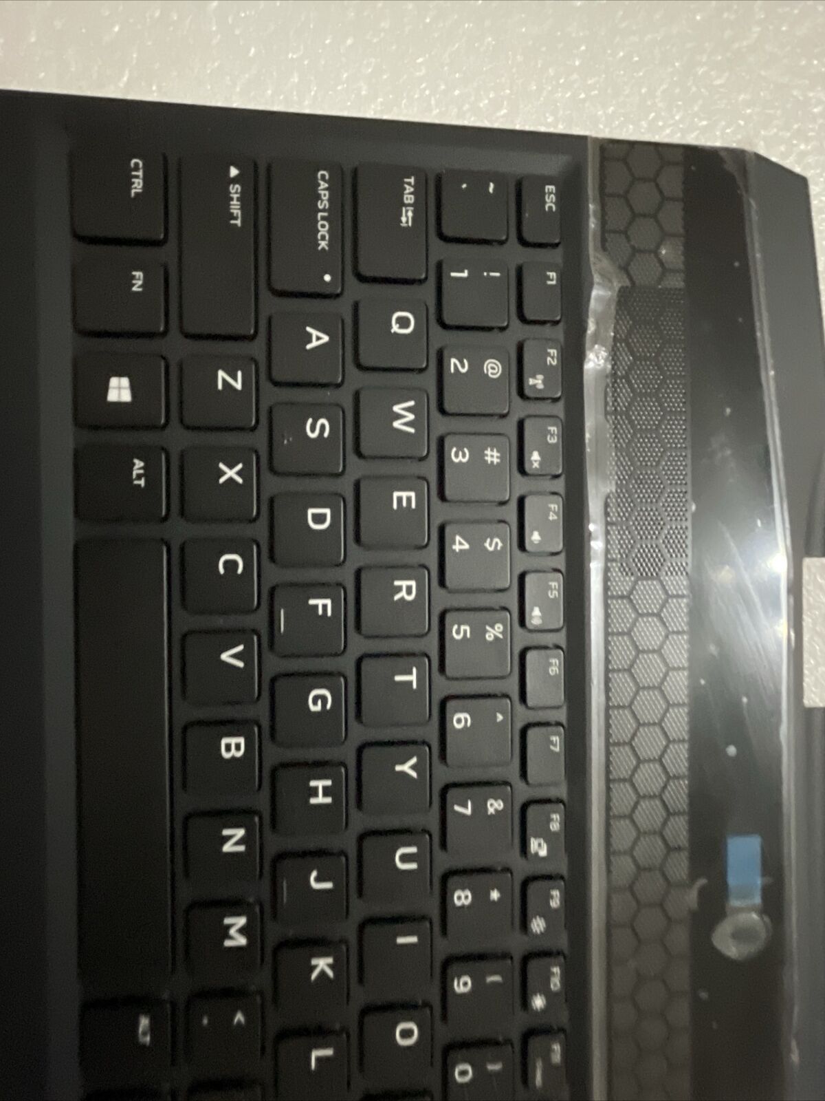 Dell Alienware M15 15.6" Laptop Palmrest Touchpad Keyboard Speakers VNPDJ H2 T1