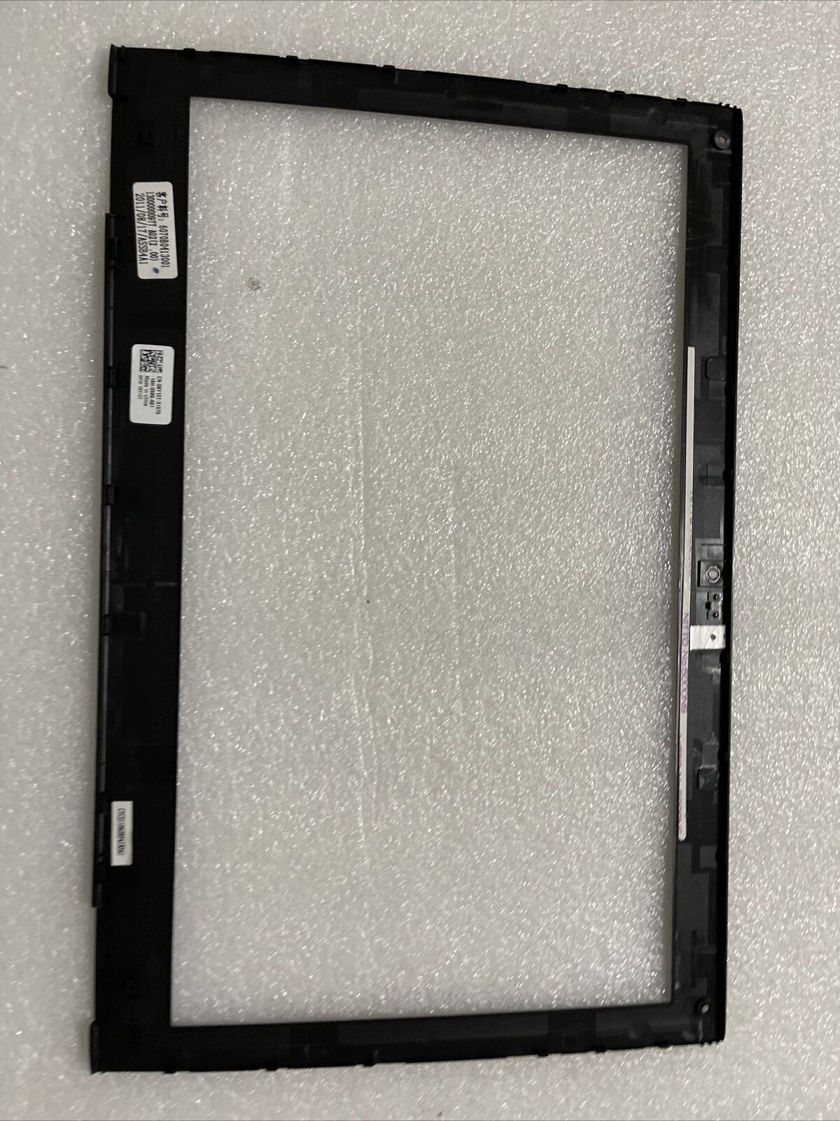 New Genuine DELL Latitude L13 Vostro V13 LCD Bezel Frame Black 8Y12T 08Y12T H1N4