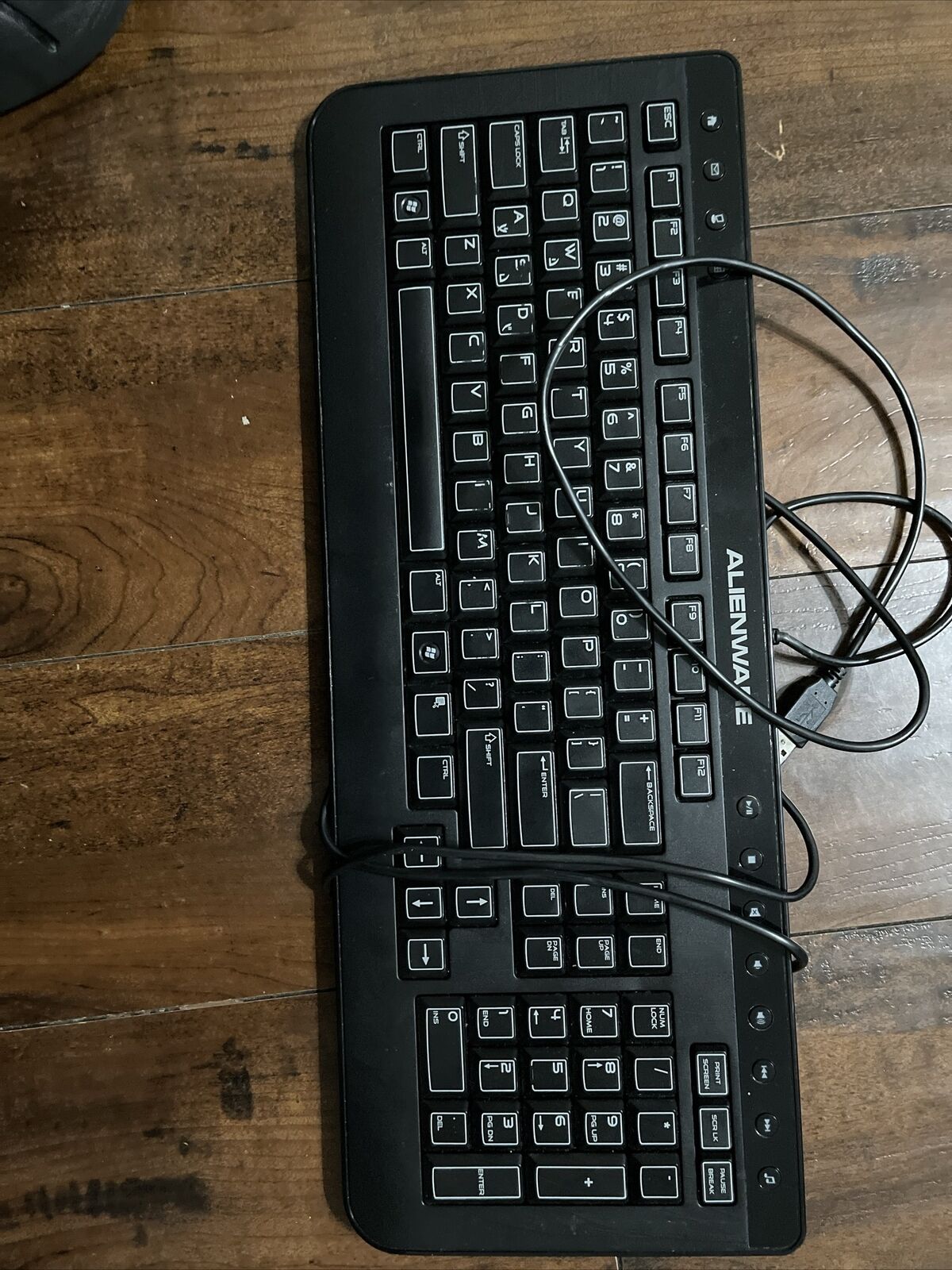 Dell AlienWARE Multimedia Slim US Eng Ergonomic USB Keyboard 40CM0 SK-8165 H9Y23