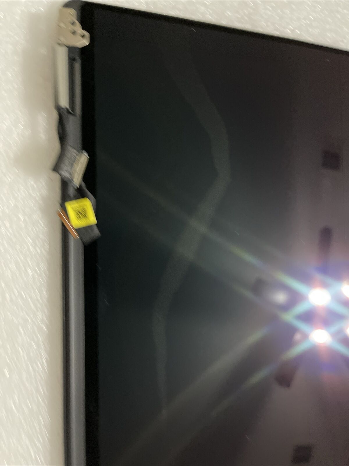 As Is Damage Lcd Dell Latitude 9520 2-in-1 FHD  TOUCH SCREEN LCD 2TY04 K1 S7
