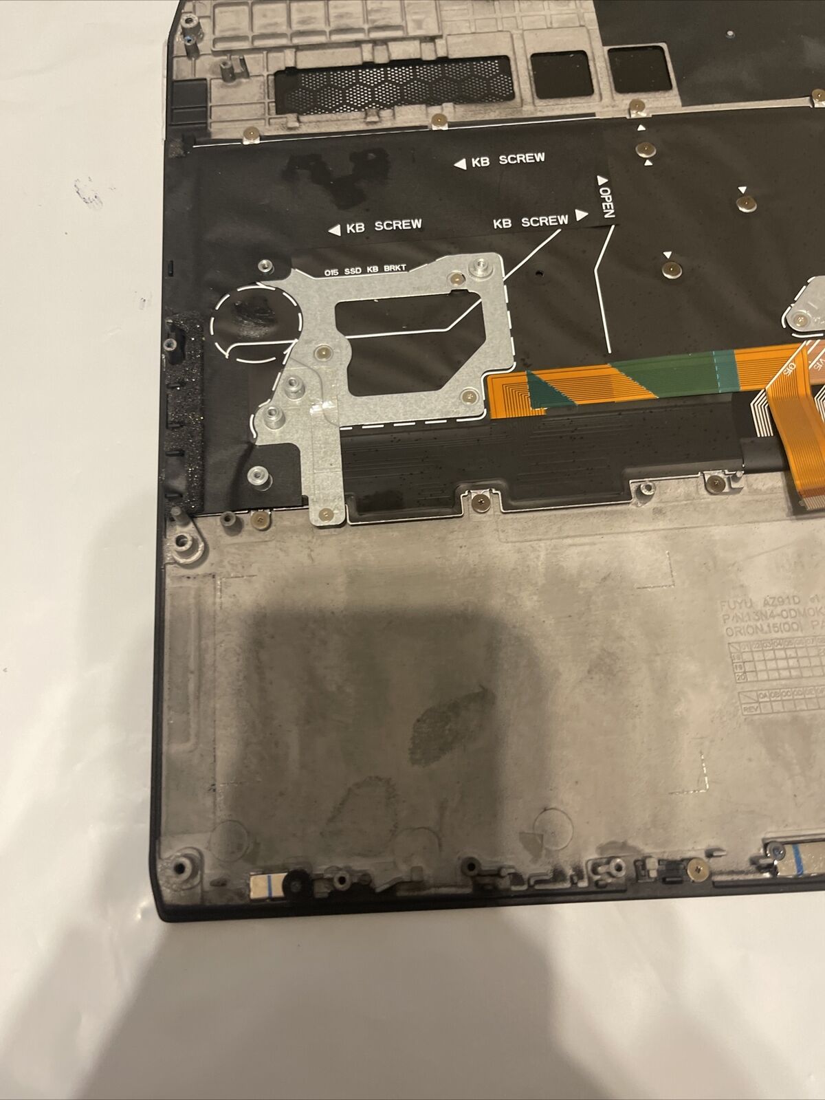 Genuine Dell Alienware M15 15.6" Laptop Palmrest Touchpad Keyboard VNPDJ P4 T4