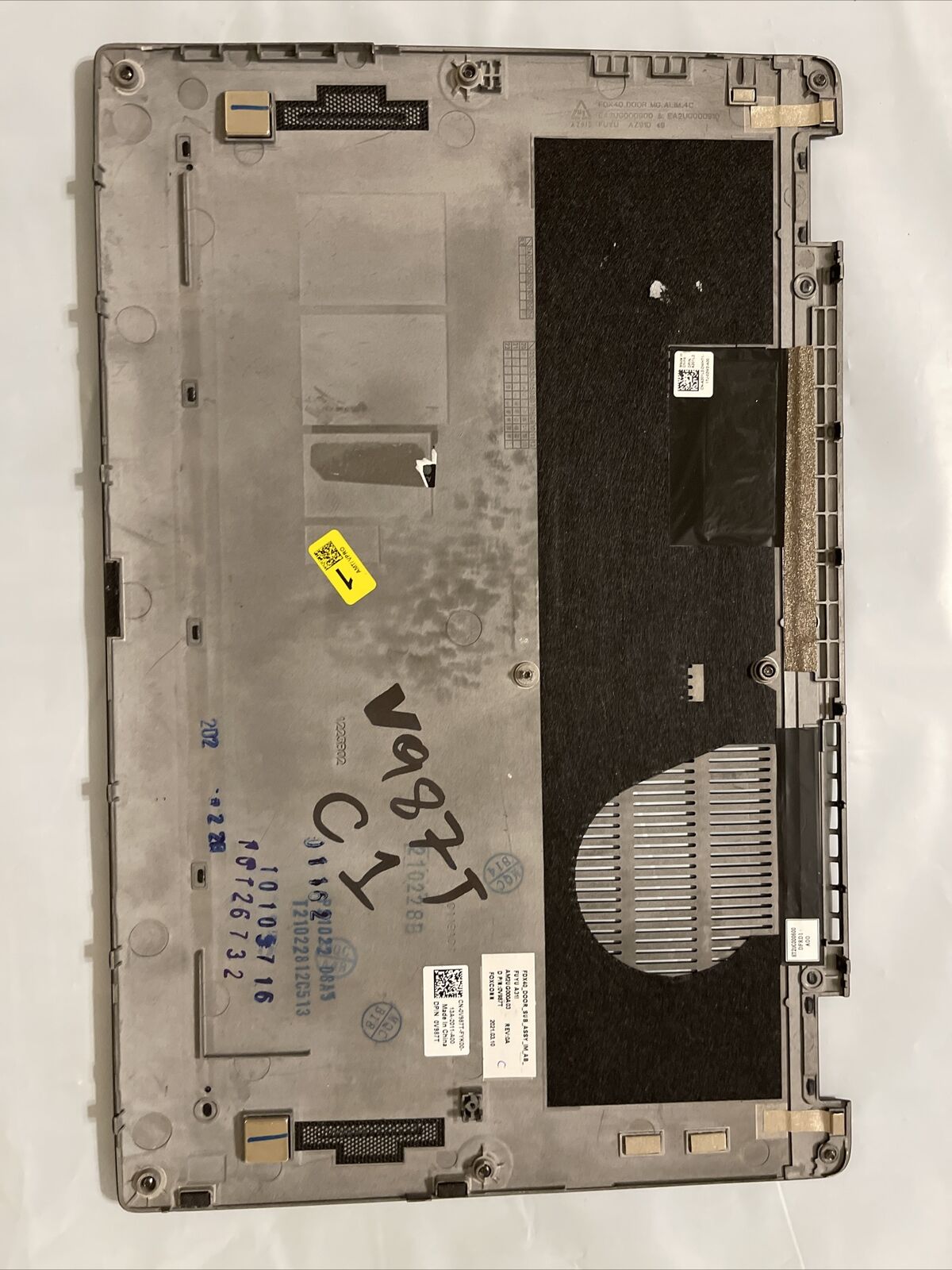 Genuine Dell Latitude 7410 laptop Bottom Base Cover Assembly  V987T 0V987T C1
