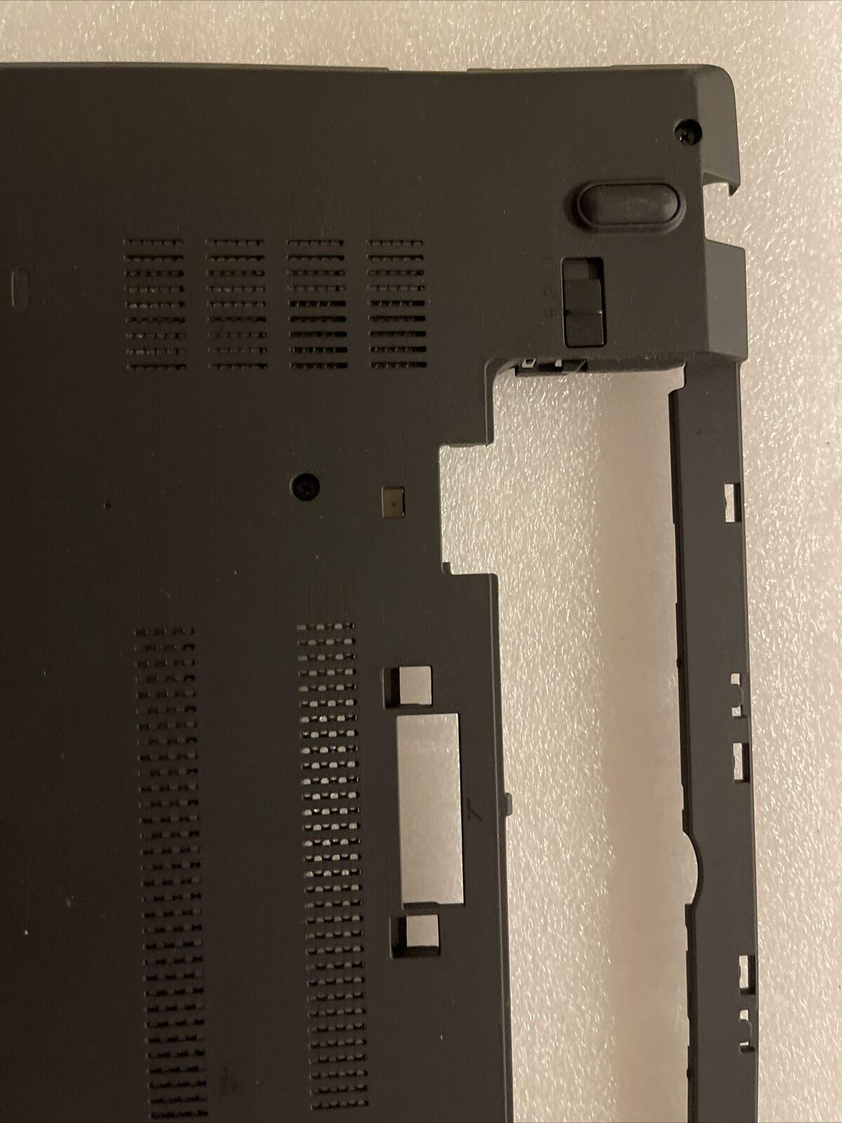 Genuine Lenovo ThinkPad T470 Bottom Base Cover AP12D000600 SCB0K37896 H1 N1