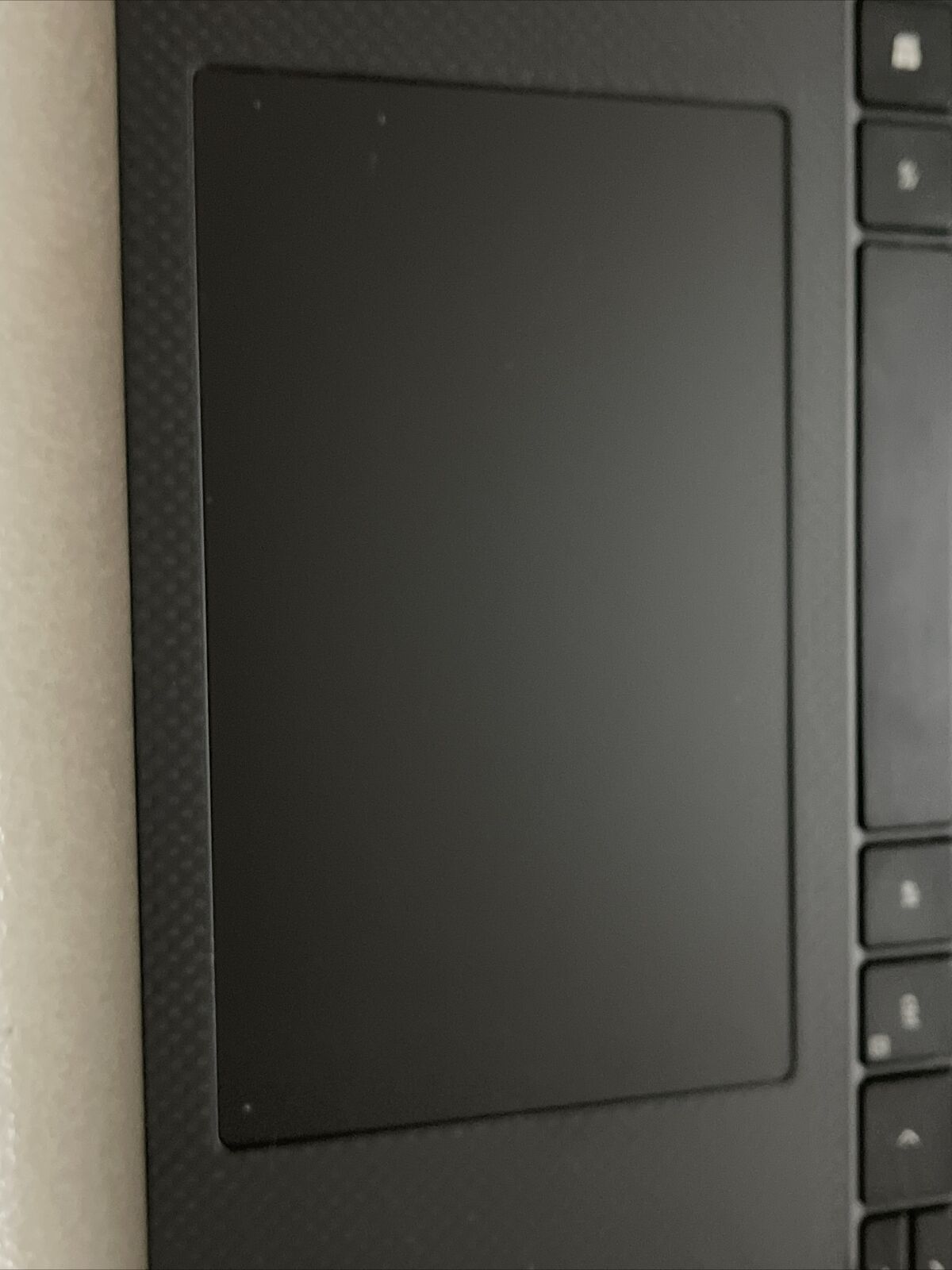 Dell XPS 17 9710  Laptop Palmrest US/EN Backlit Keyboard Speakers 9HJJX H2 D5