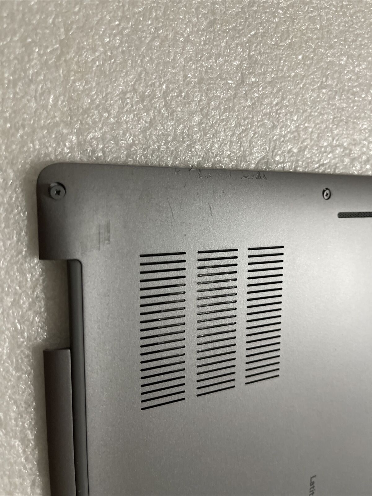 Genuine Dell Latitude 7420 E7420 Bottom Base Cover 0YN0M4 YN0M4 H1E1B3 Grade B
