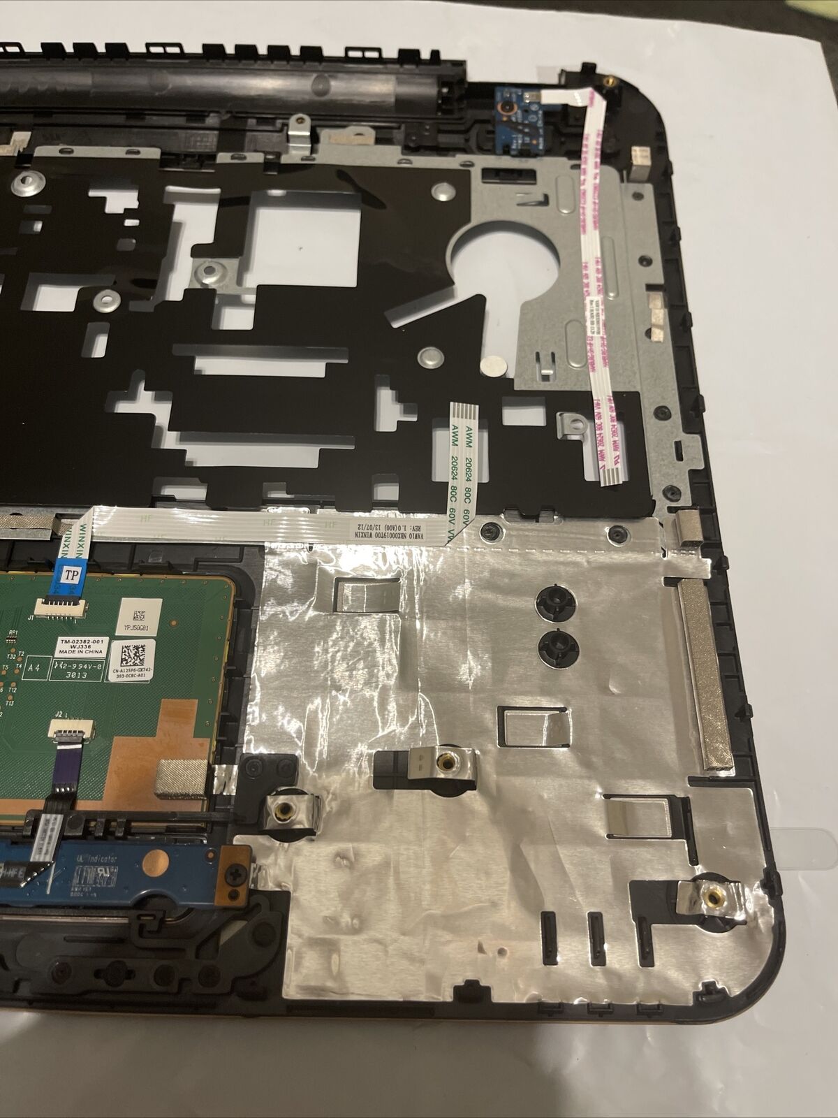DELL INSPIRON M731R-5735 17.3" PALMREST W/ TOUCHPAD BROWN -TXA01- 064FF6 P5 T1