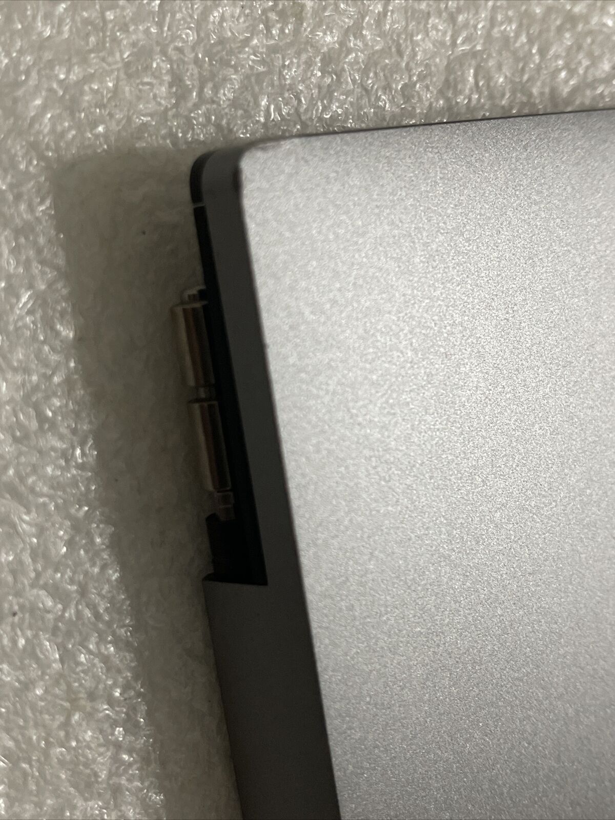 Defective Dell Precision 5750 5760 5770 17" FHD Non TS RPGYT U1S7 Dented Corners