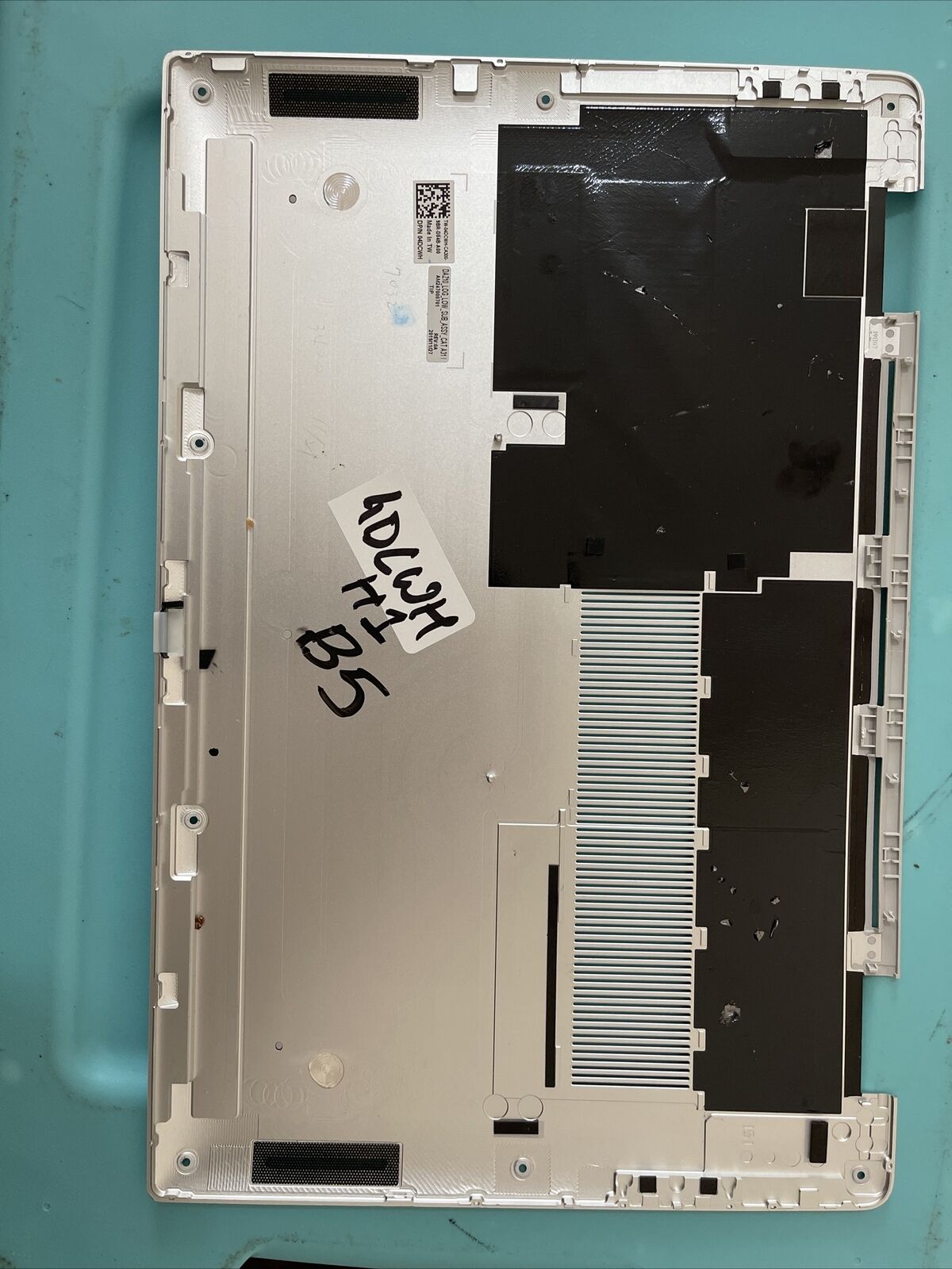 Genuine Dell XPS 15 9575 Laptop Bottom Base Case Lower Cover 4DCWH B5