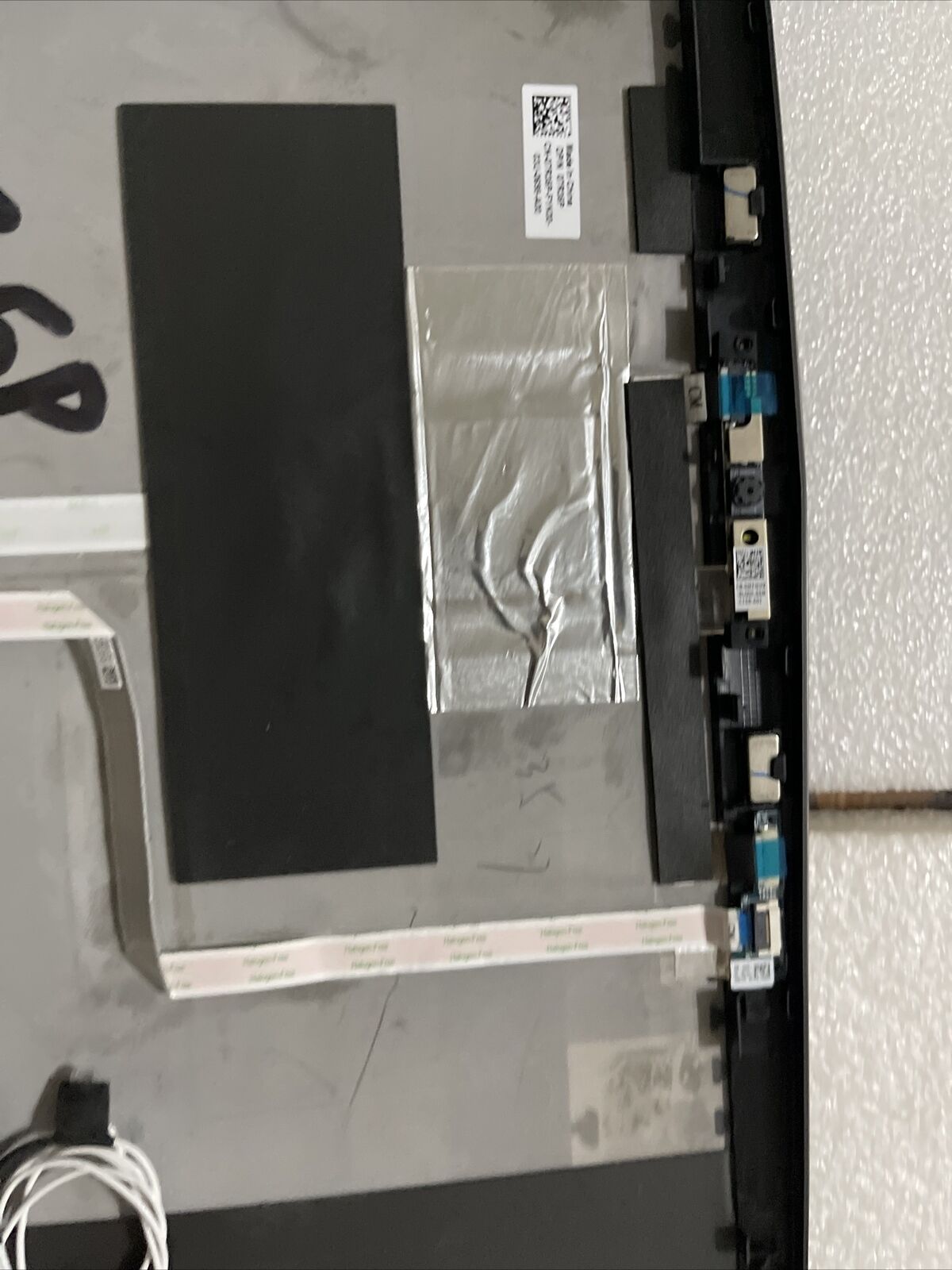 Genuine Dell Alienware M17 17.3" Laptop LCD Back Cover Camera 7R35P 07R35P H4 A2