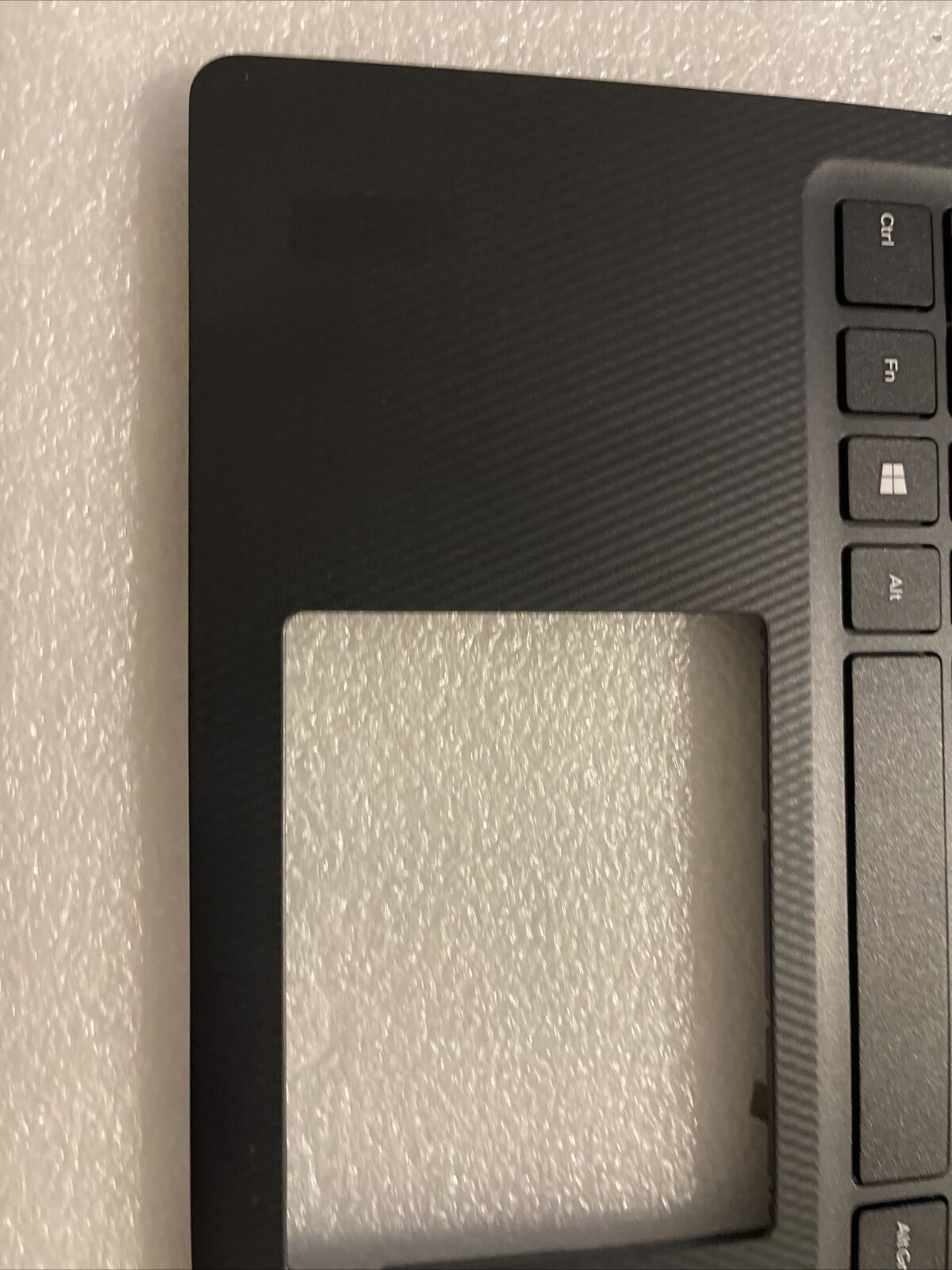 GENUINE DELL INSPIRON 3583 3593 PALMREST SPANISH KEYBOARD H9P3P P4MKJ H3 P7
