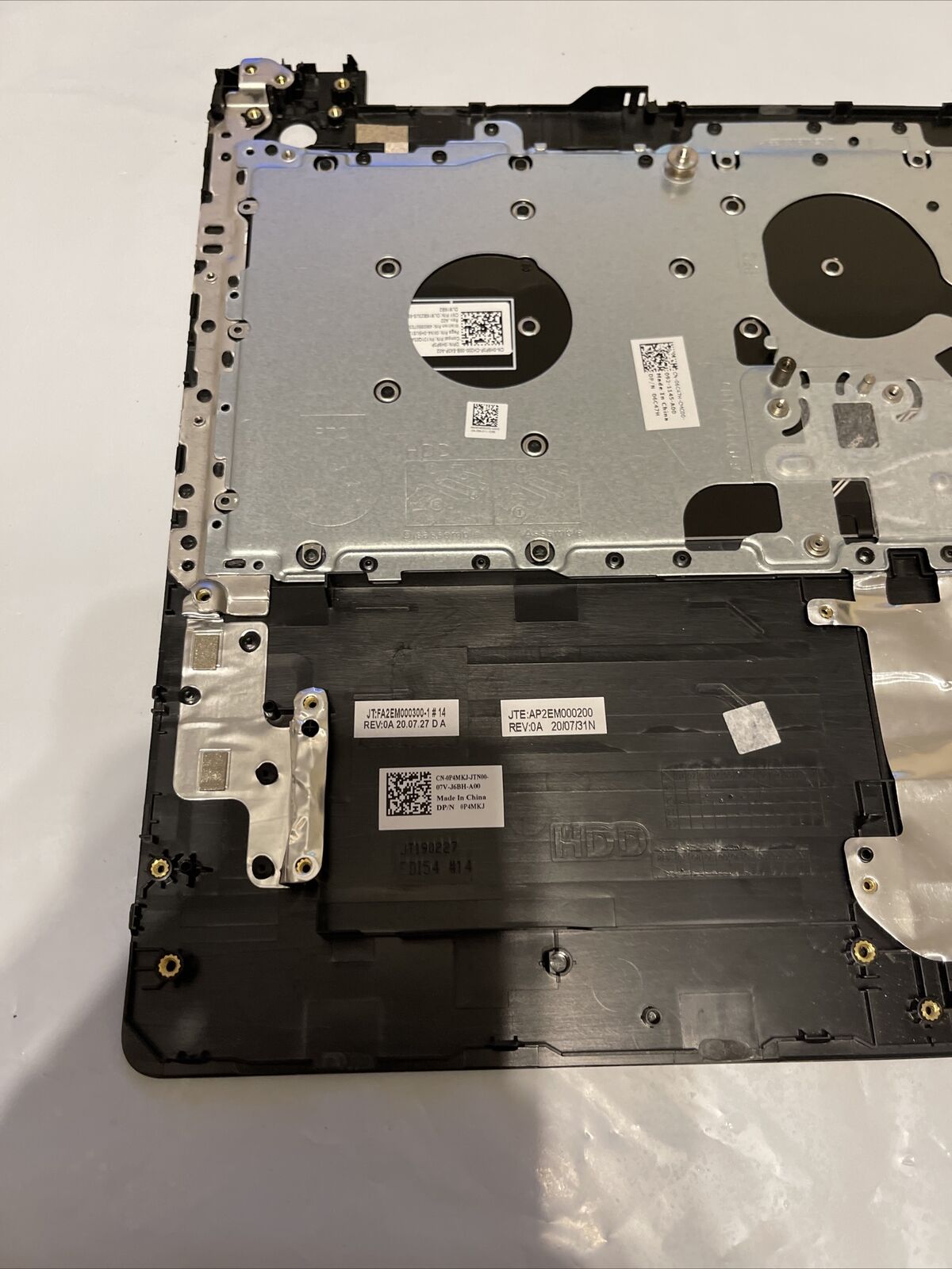 Dell Inspiron 15 3000 Laptop Palmrest Touchpad US/EN Keyboard P4MKJ P3 T2