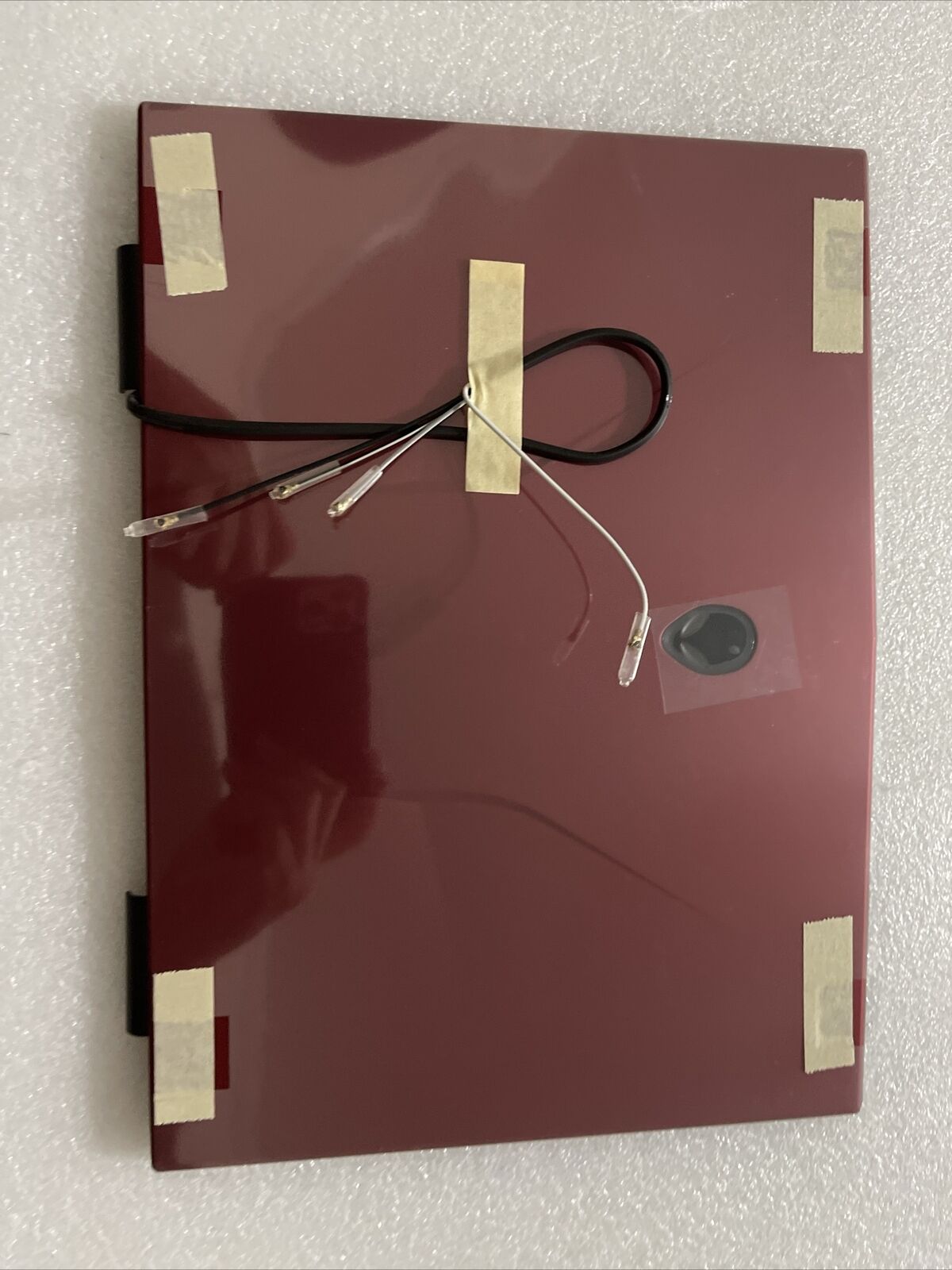 Genuine Dell Alienware M11x R3 Red LCD Back Cover Lid w/Antenna 7TNVW JTD06 H1B7
