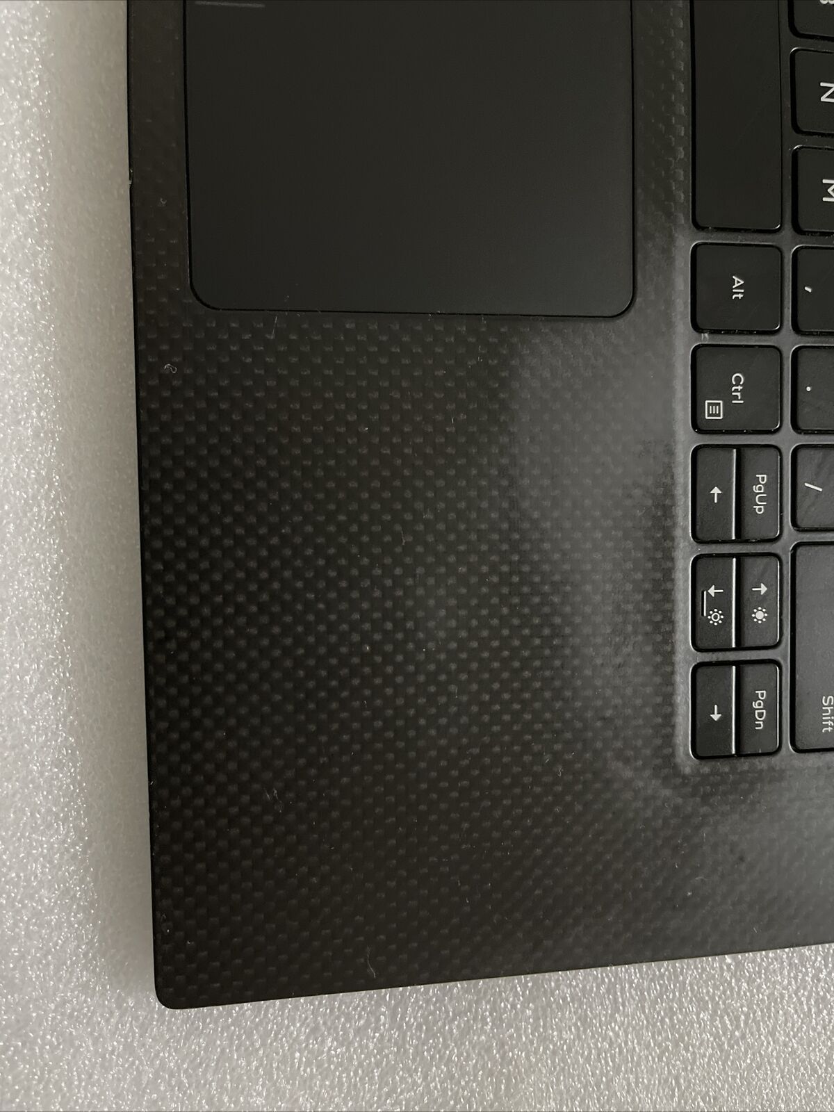 Sticky Dell XPS 9575 Palmrest Touchpad US/EN BCL Keyboard M9W9K NTP6 GradeB Read