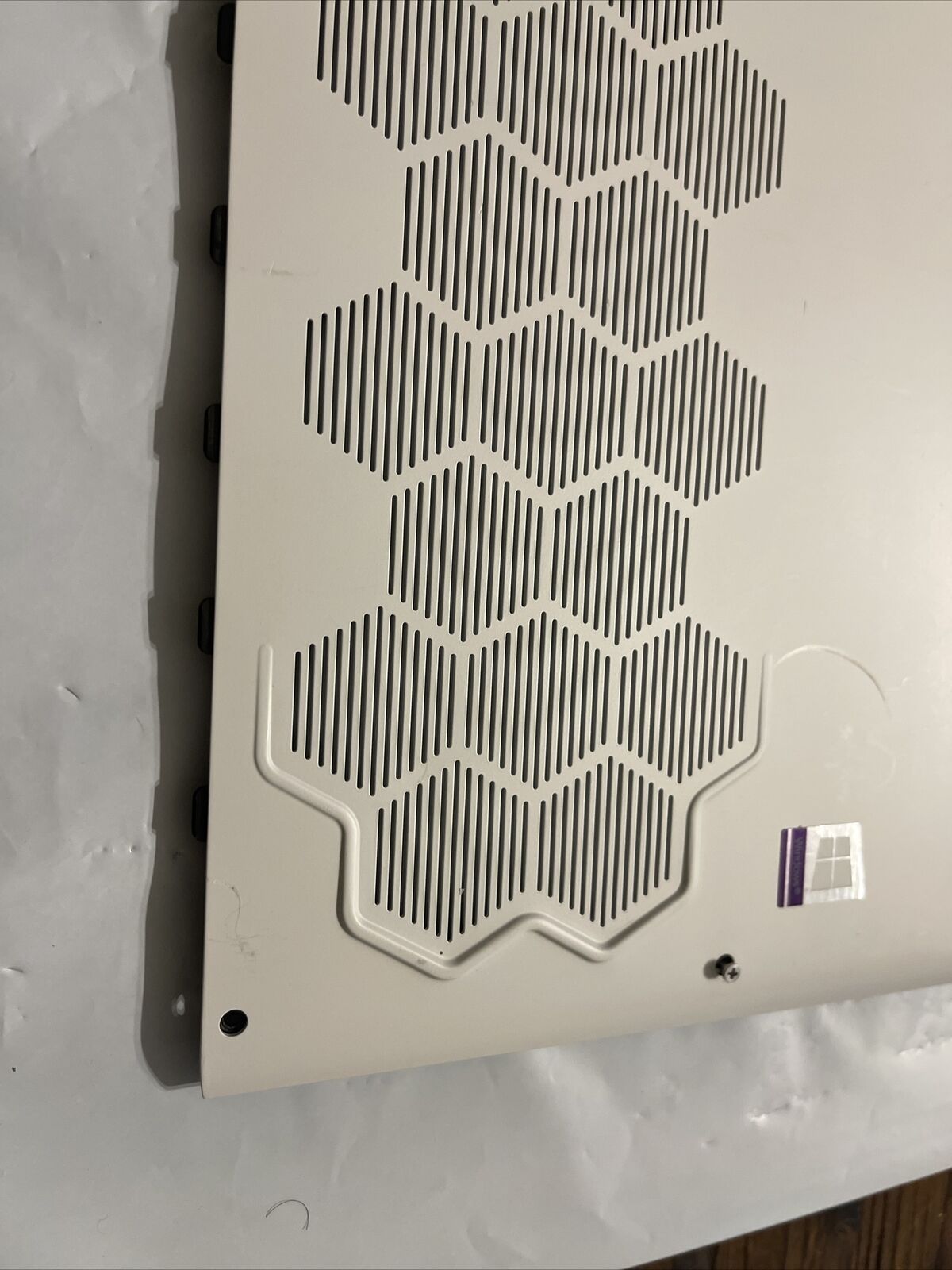 Genuine Dell Alienware M17 R3 Laptop Bottom Base HJ494 0HJ494 80MH0 080MH0 H4 b6