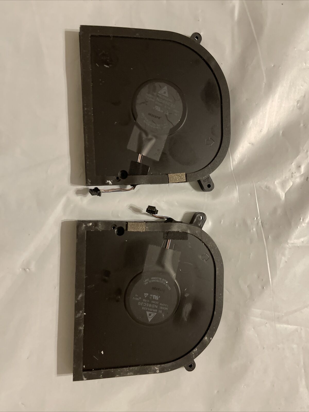 Genuine DELL XPS 17 9710 Laptop CPU GPU Fans Fan 1 Fan2 DC5V 0MXF81 0P2FY9