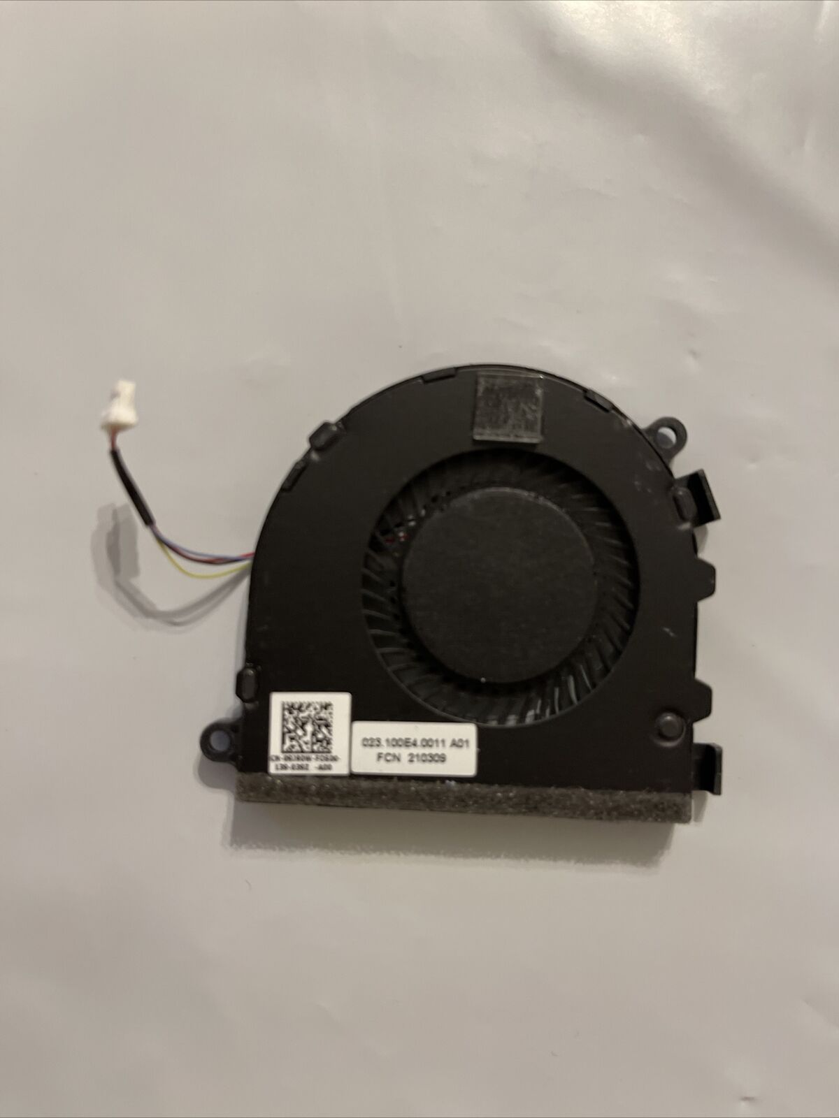 Oem Genuine Dell latitude 3300 Cpu cooling fan 9J90W 09J90W P7