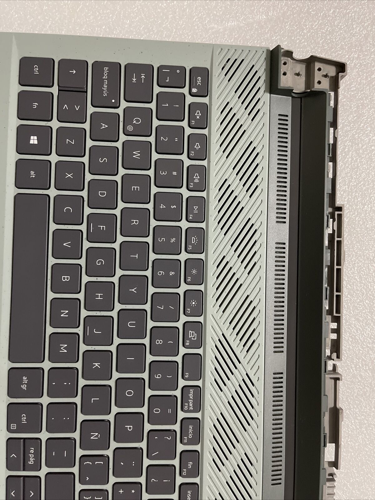 Genuine DELL G15 5510 5511 5515 Palmrest Spanish Backlit Keyboard 4CKKP N1 H2