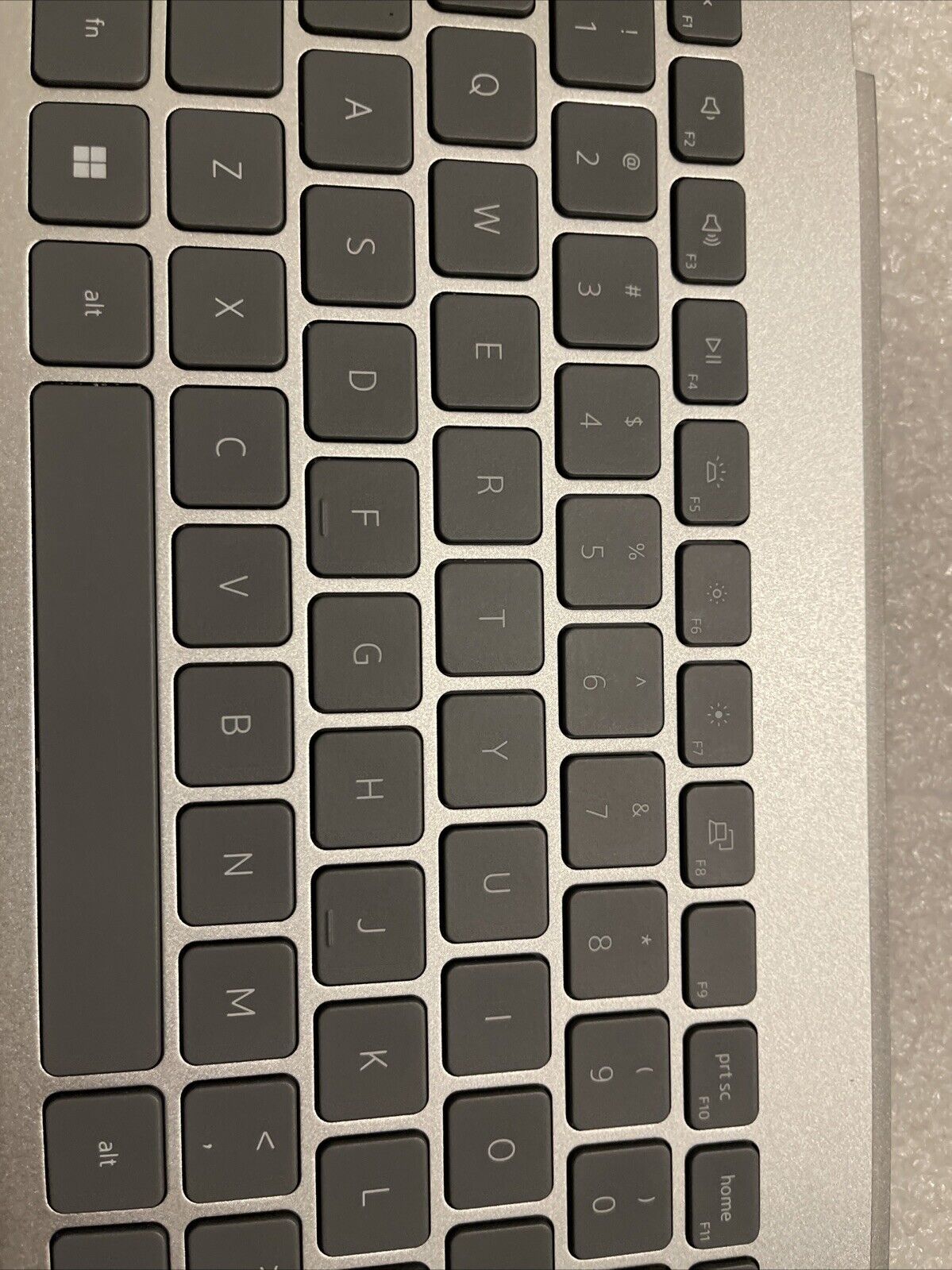 Dell Inspiron 16 7620 2in1 Palmrest US Eng Keyboard Silver 1xy4n MN1PK GM P1