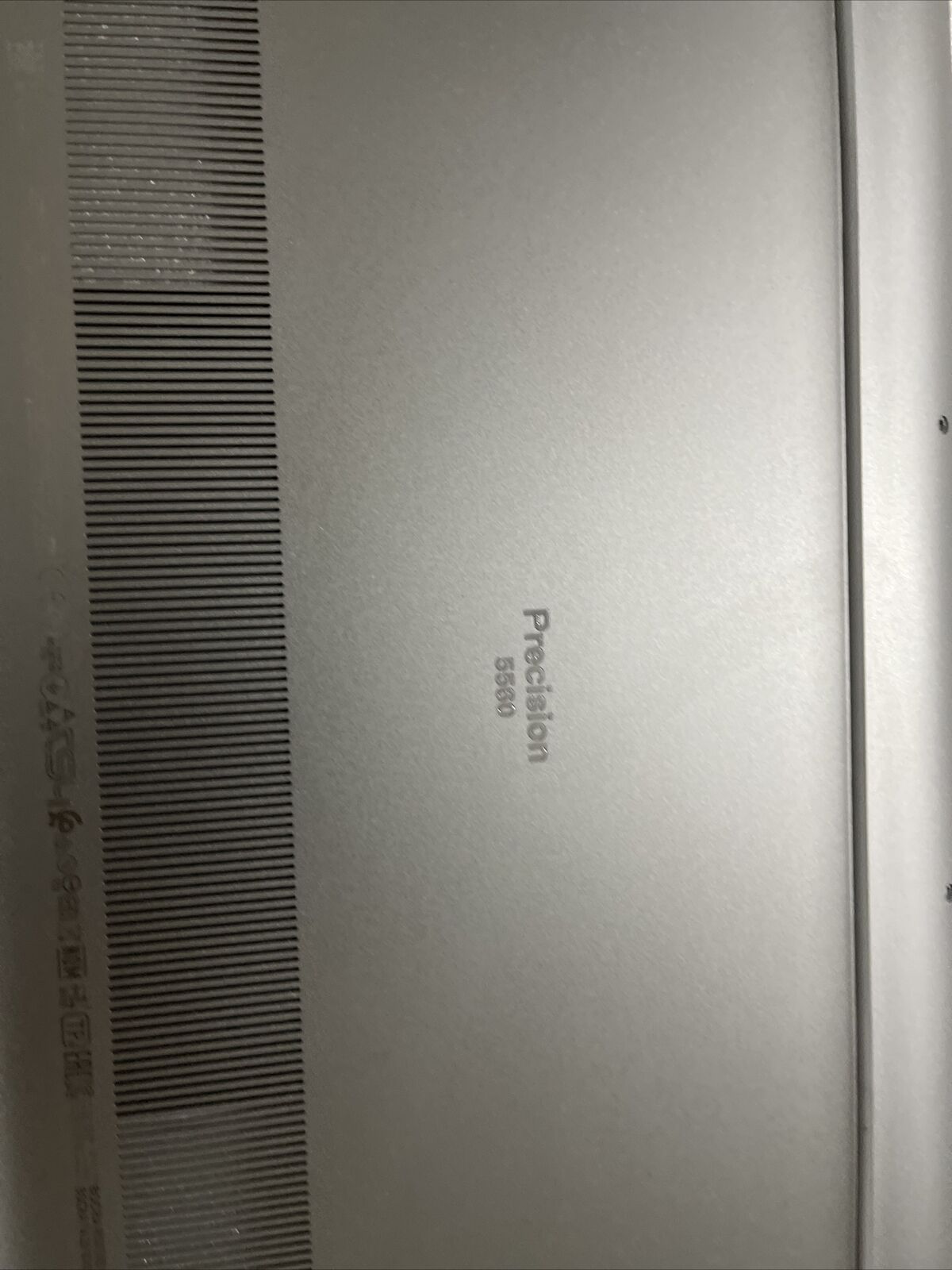 GENUINE DELL PRECISION 5560 BOTTOM COVER WITH AUDIO PORT Silver 9RFWJ 9RFWJ K2C4