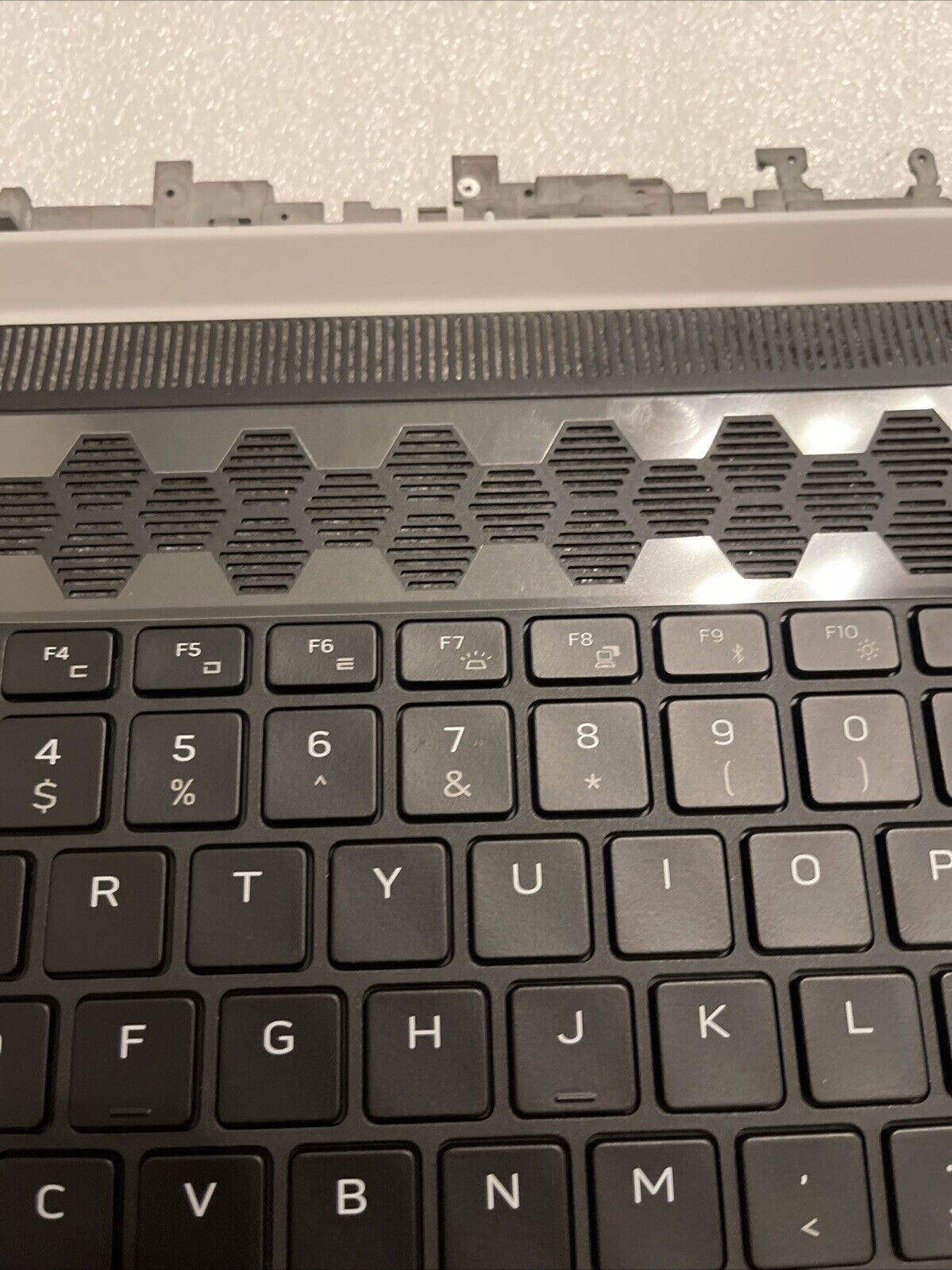 New Dell Alienware X15 R1 R2 Palmrest US English Keyboard 562JF 386PV 5VHRX SmP9