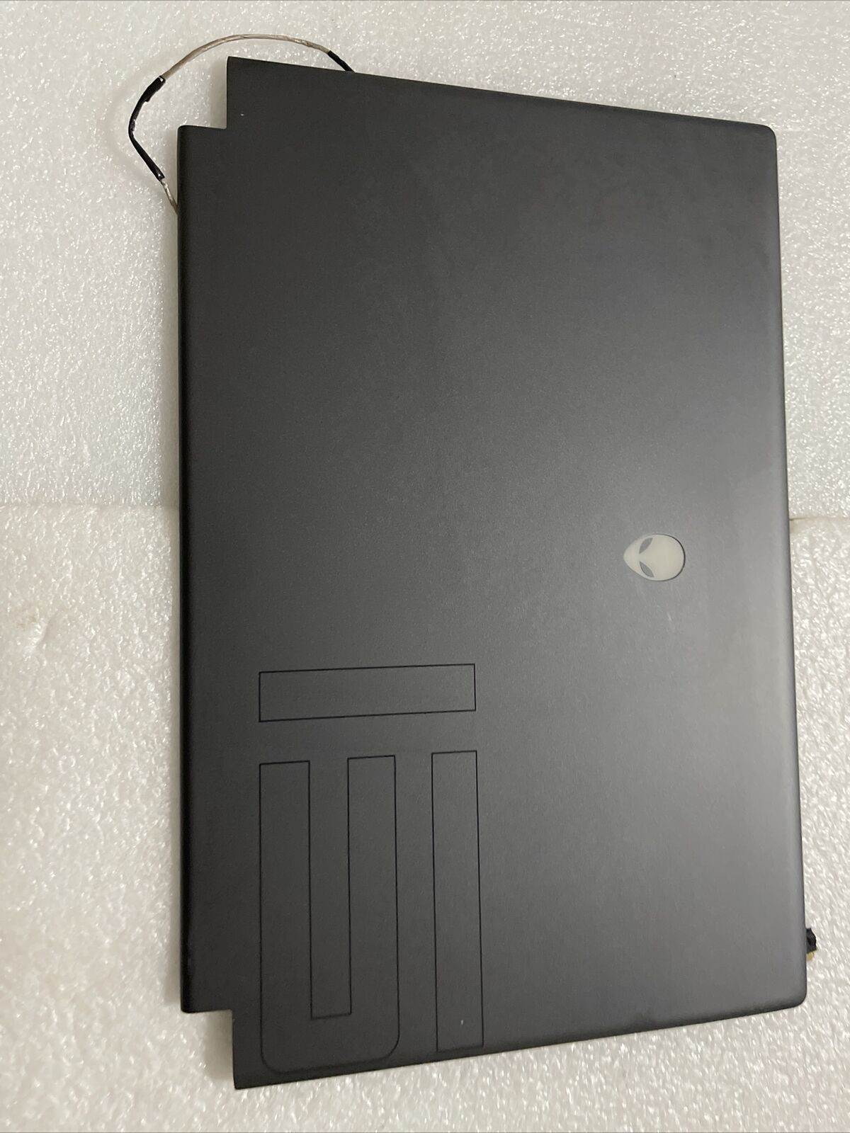 Dell Alienware M15 R5 R6 Laptop LCD Back Cover   Camera Cables 4CG9K 04CG9K H2Q1