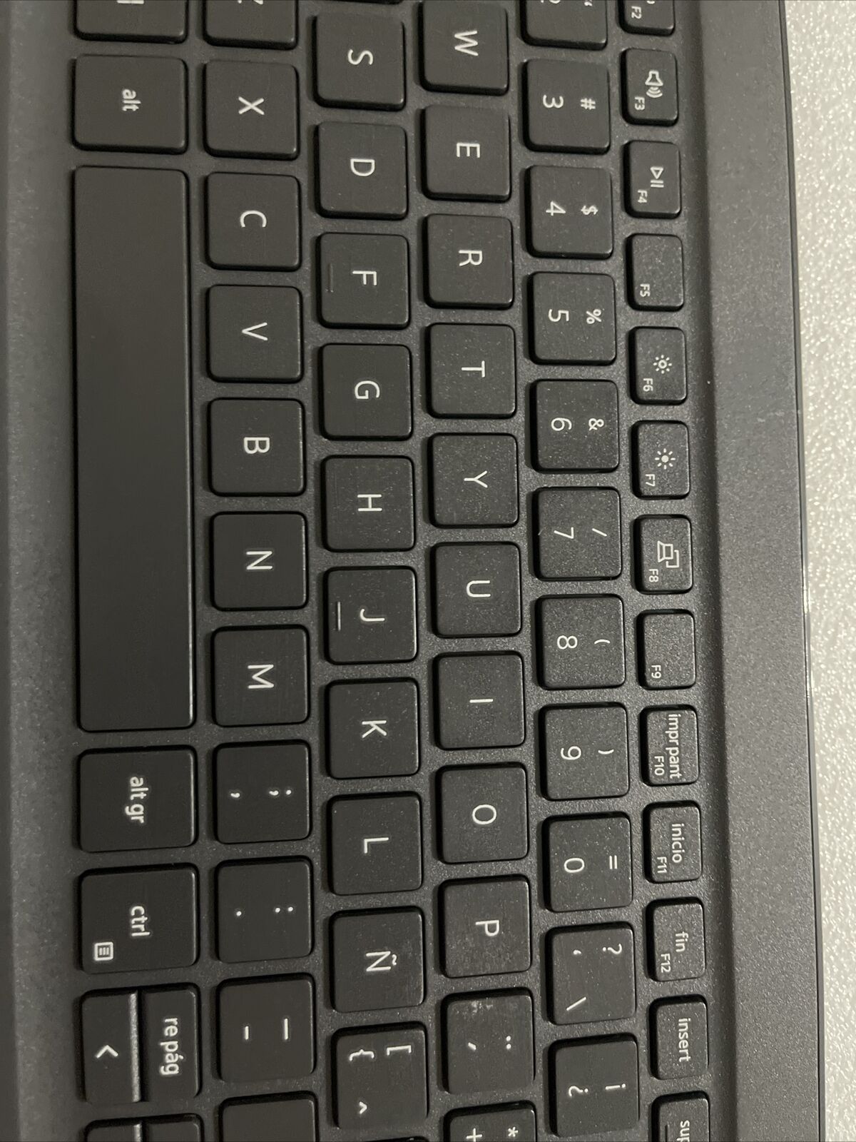 Genuine Dell Latitude 3410 E3410 Laptop Palmrest Spanish Keyboard  0MC2P NSb5