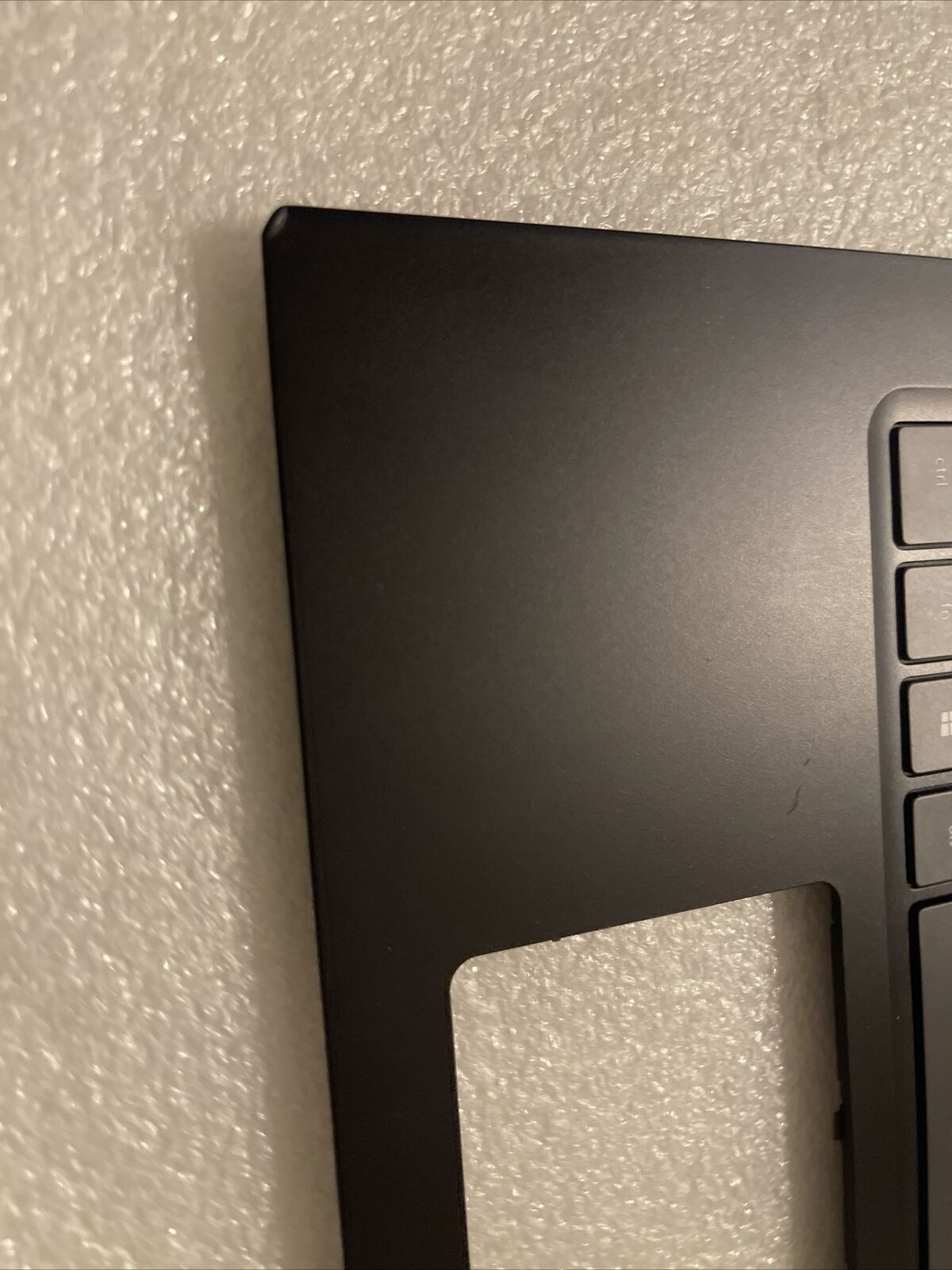 Dell Vostro 14 5490  Palmrest US EnglishKeyboard V5490 TC3CH H1 T1 Dented Corner