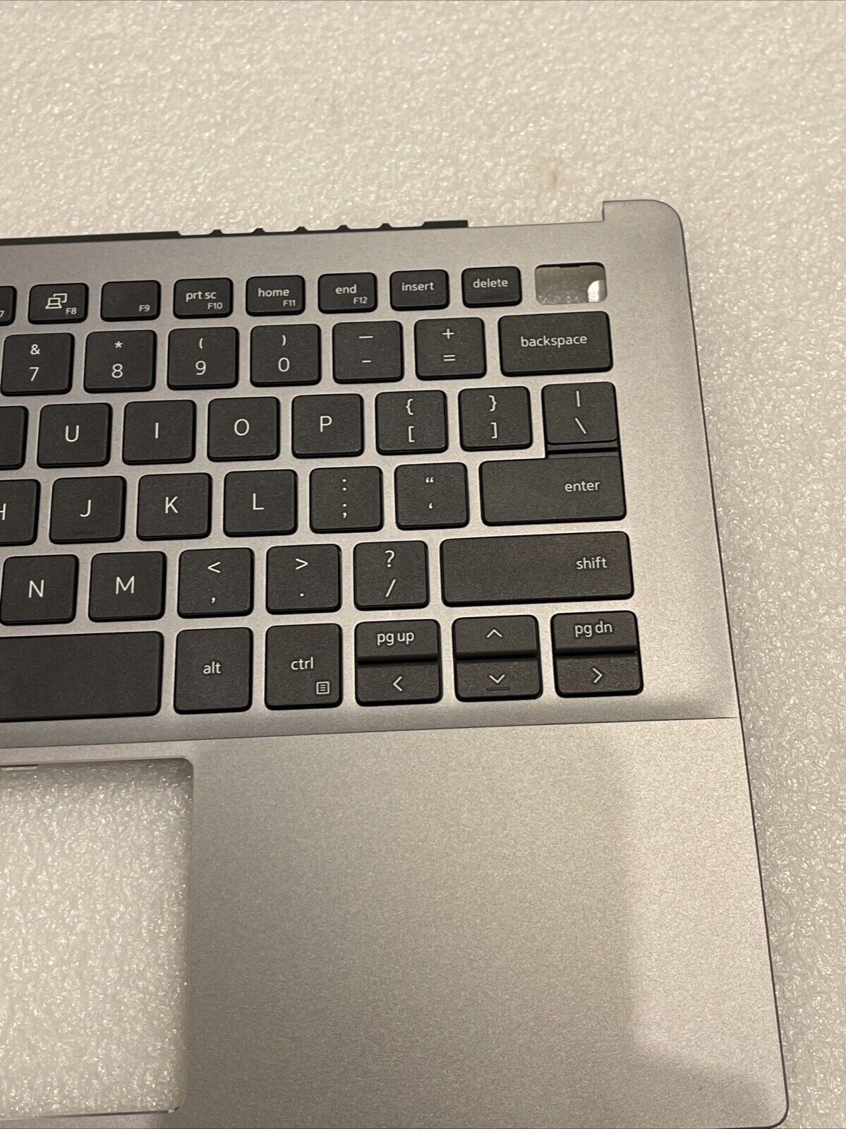 GENUINE DELL LATITUDE 3301 LAPTOP PALMREST US KEYBOARD RK3KP GFRDT NS B5