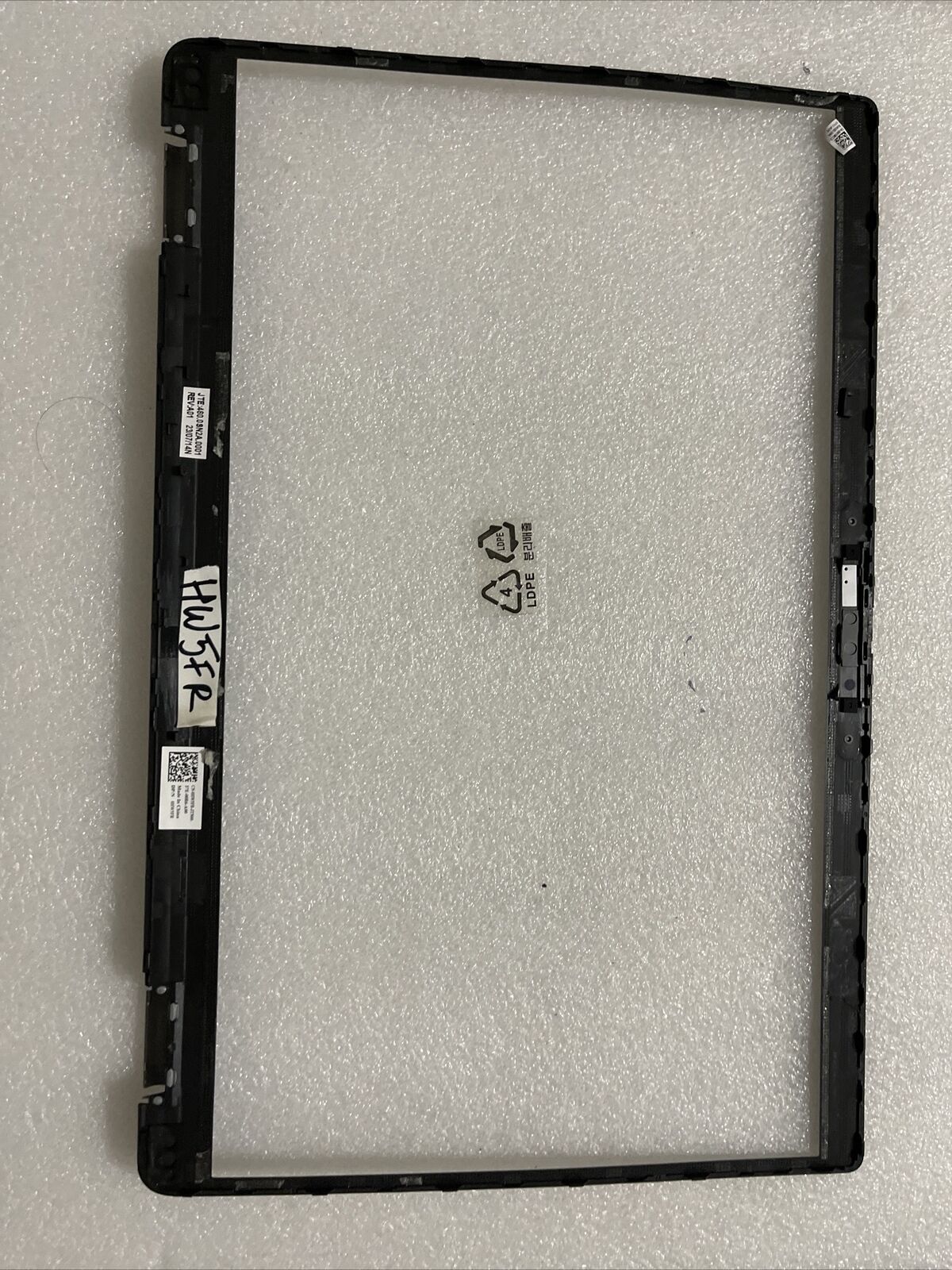 Genuine Dell  Latitude 5540 E5540 LCD Front Trim Bezel  0HW5FR HE5FR H1 N3