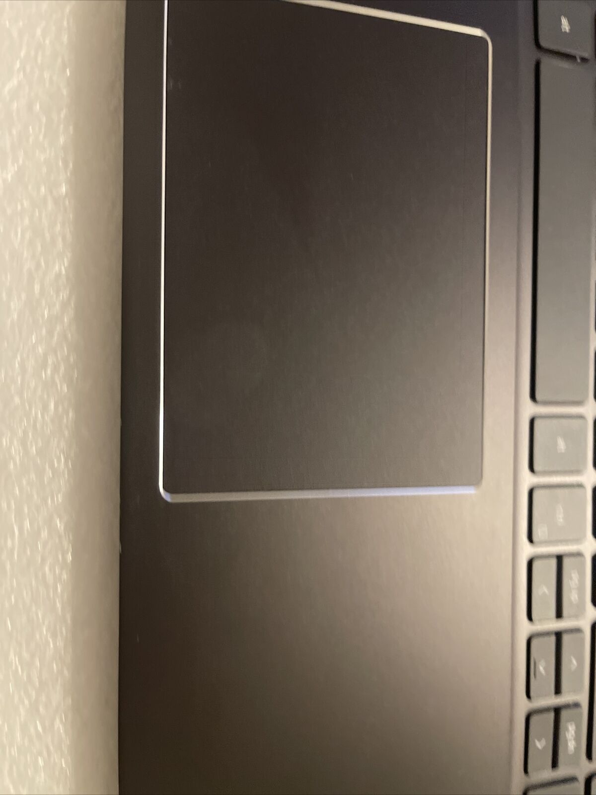 Genuine Dell Inspiron 15 7590 Palmrest US/EN BCL Keyboard  SPEAKERS 2KF2N H1 D5