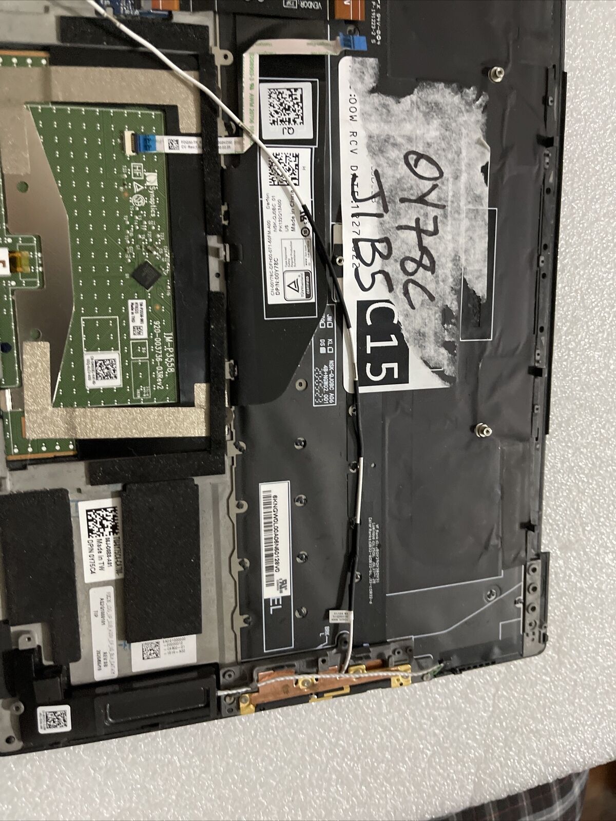 Genuin Dell XPS 9300 LCD Palmrest Touchpad US/EN BCL Keyboard Y75C4 0Y78C J1B5