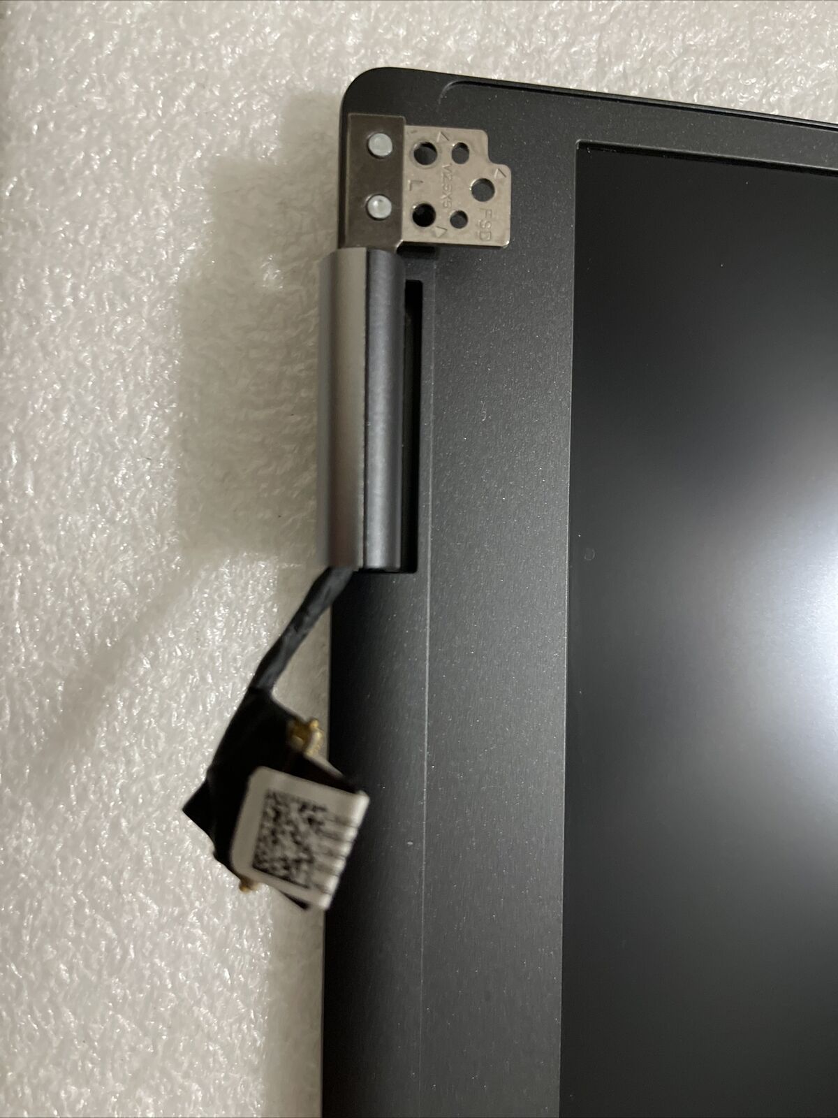 Dell Precision 7770 60Hz FHD LCD Non TouchScreen Assembly Gray 072F0R 95FK9 G2L7
