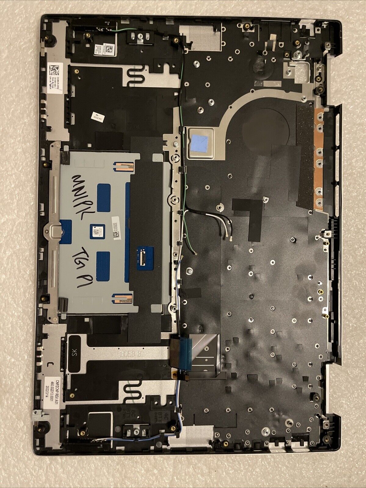 Dell Inspiron 16 7620 2in1 Palmrest US Eng Keyboard Silver  MN1PK TG P1