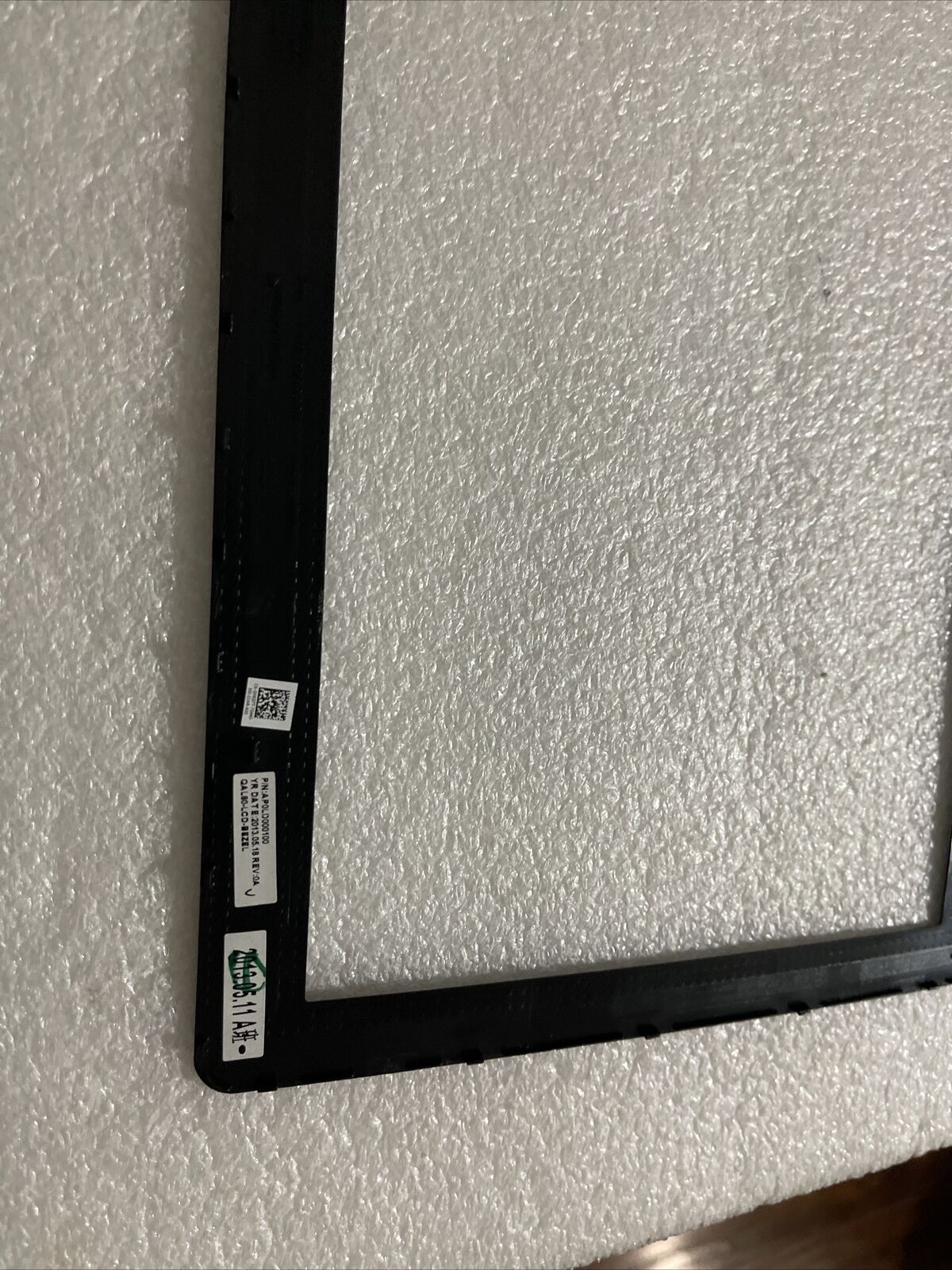 New Genuine Dell Latitude E6430 14" LCD Front Trim  Bezel  M637T 0M637T N2