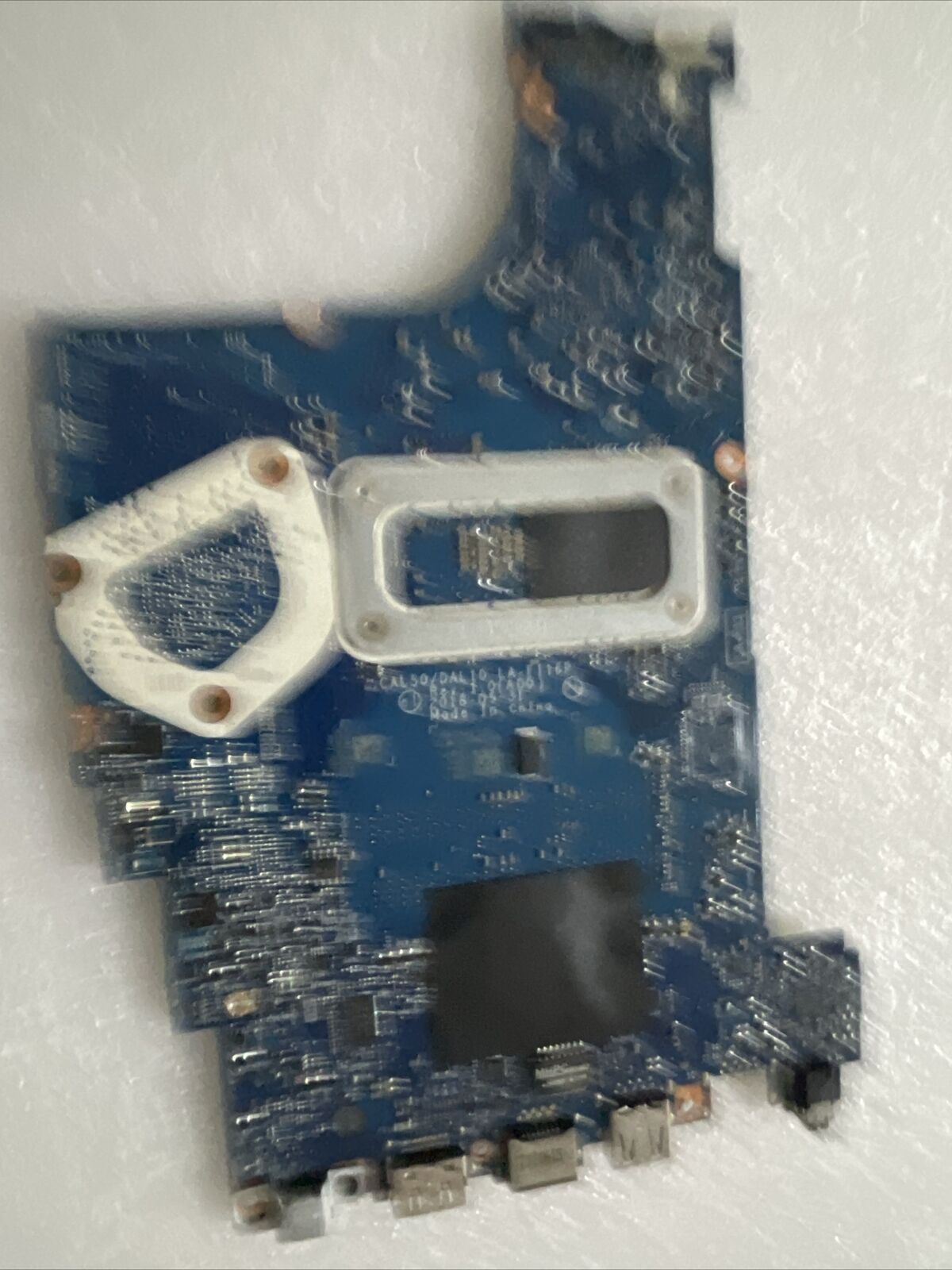 Dell Latitude 3490 3590 i5-8250U 1.6GHz Motherboard LA-F116P 8M4FC 08M4FC H1 B1
